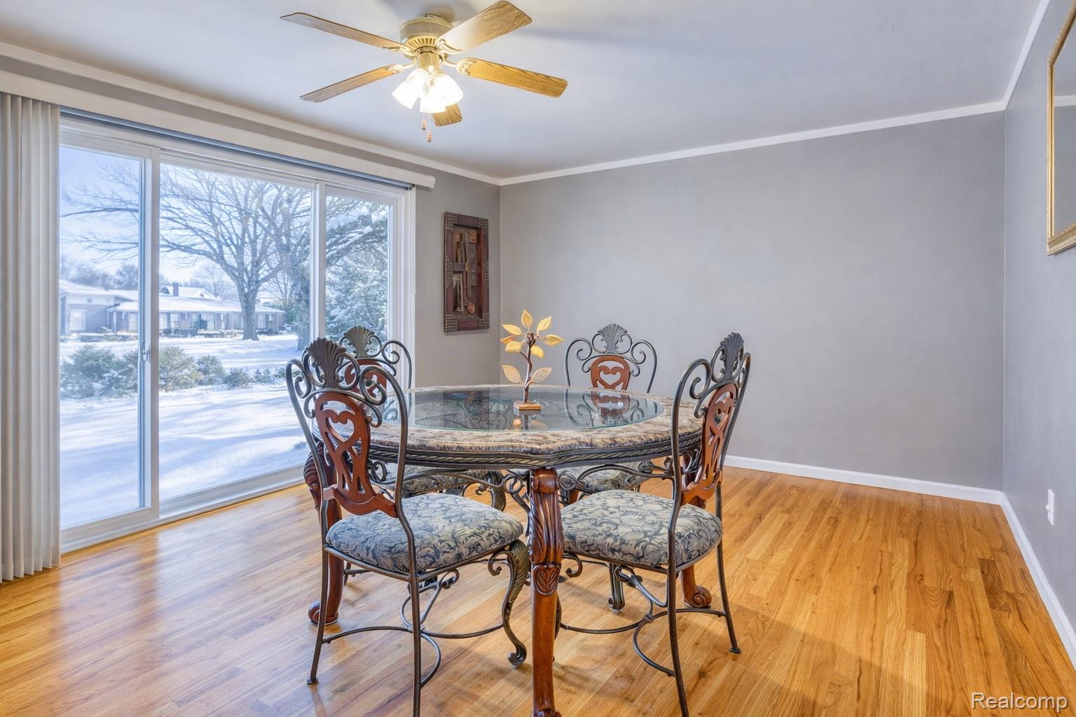 30650 Glenwood Circle