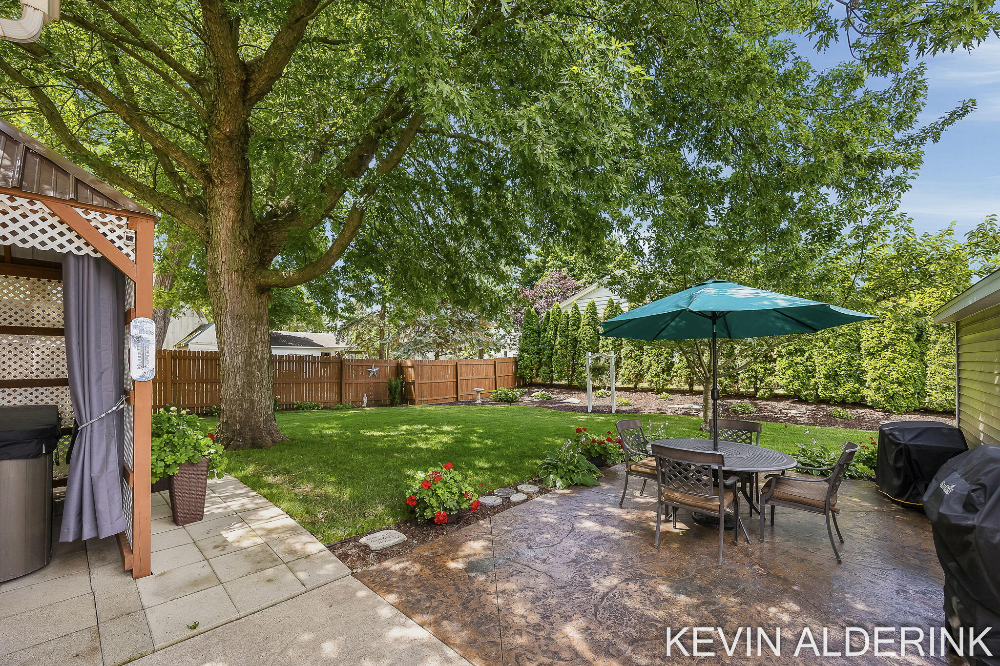 136 S Fairview Road