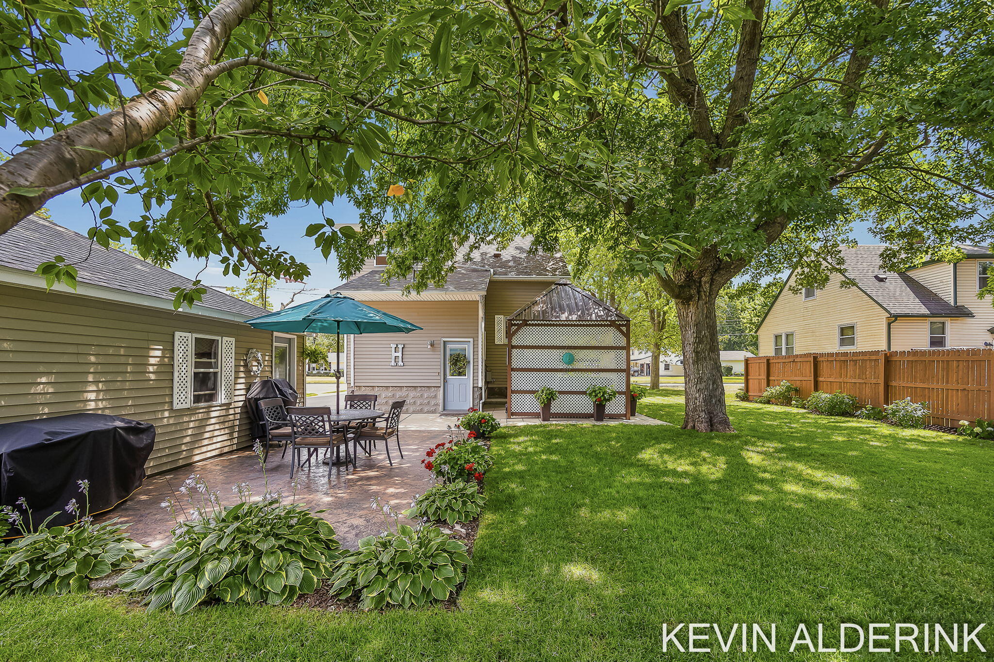 136 S Fairview Road