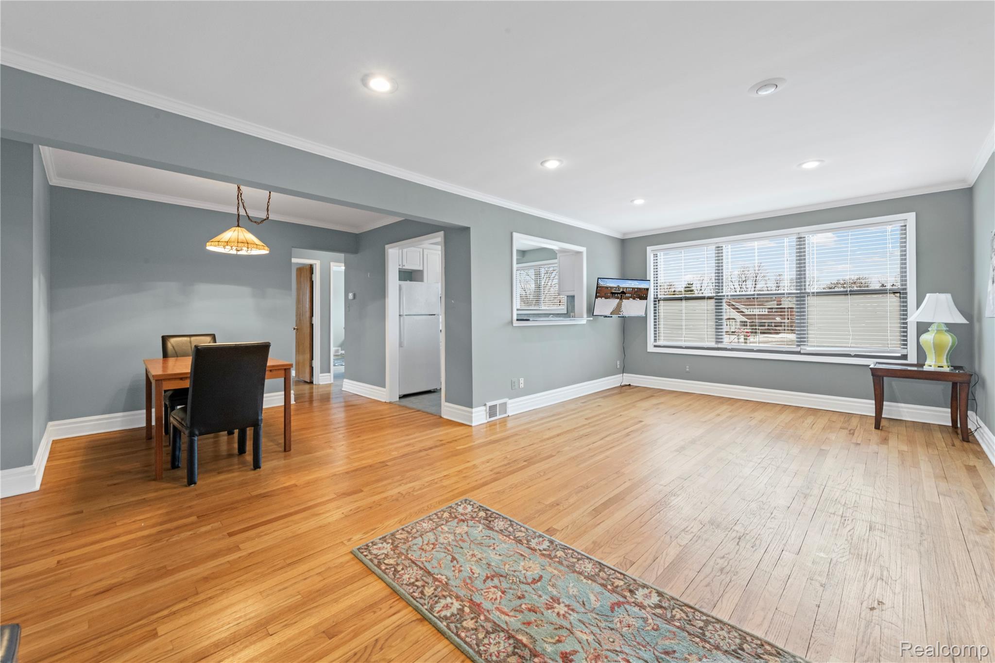 25777 Woodward Avenue 204