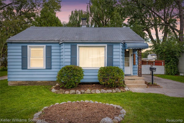 26322 DELTON ST, MADISON HEIGHTS, MI 48071 - Image e4f06b43cdef1ca705c7b914064e7513/109687443