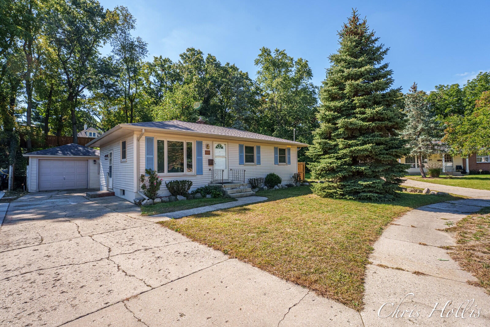 960 Walcott Street SW