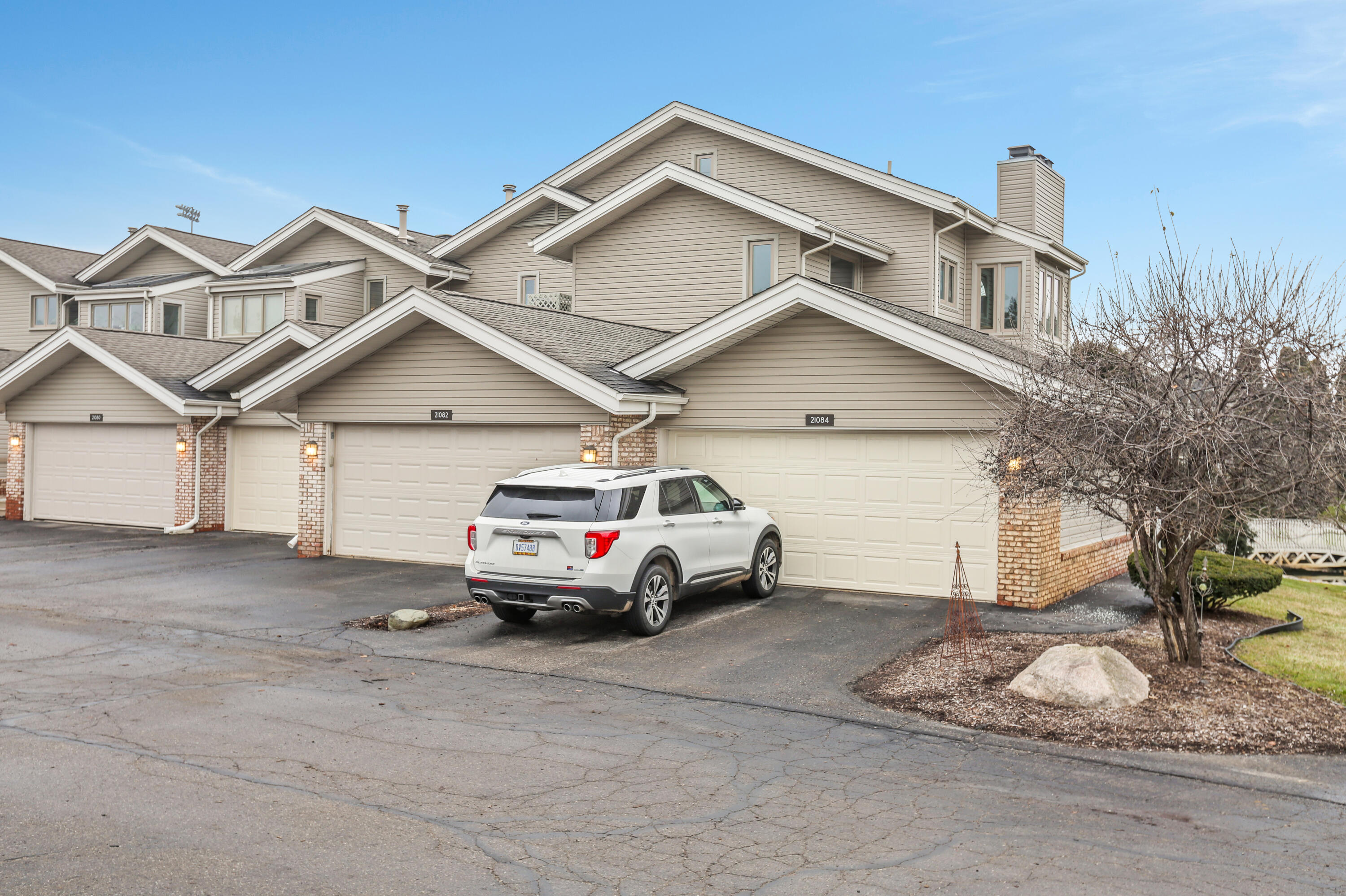 21082 Boulder Circle