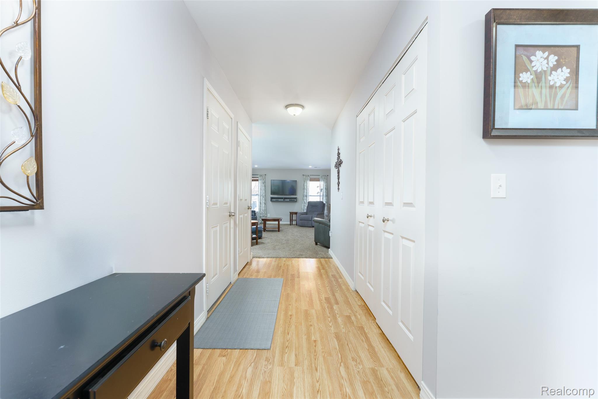 8580 Fox River Drive