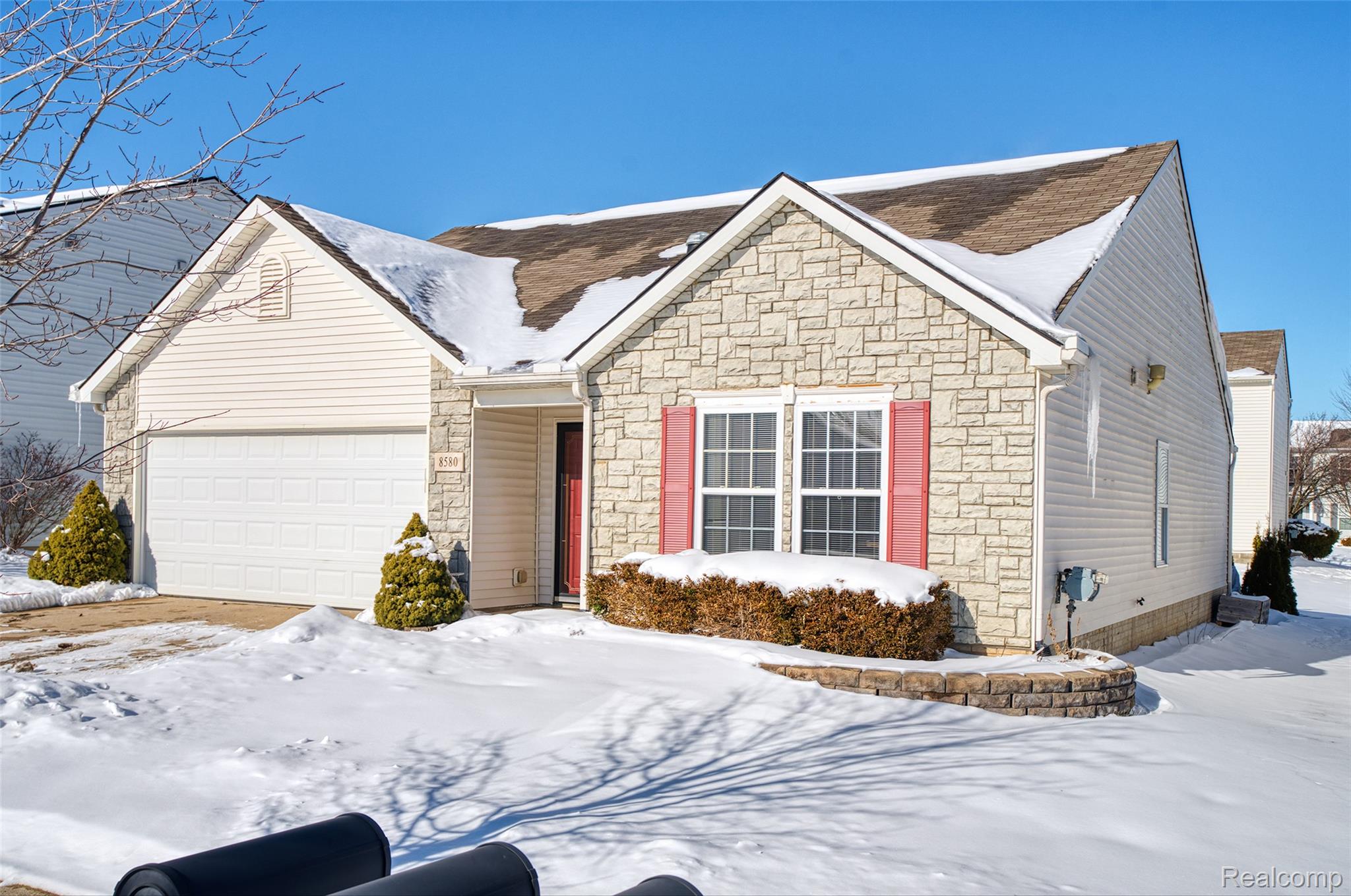 8580 Fox River Drive