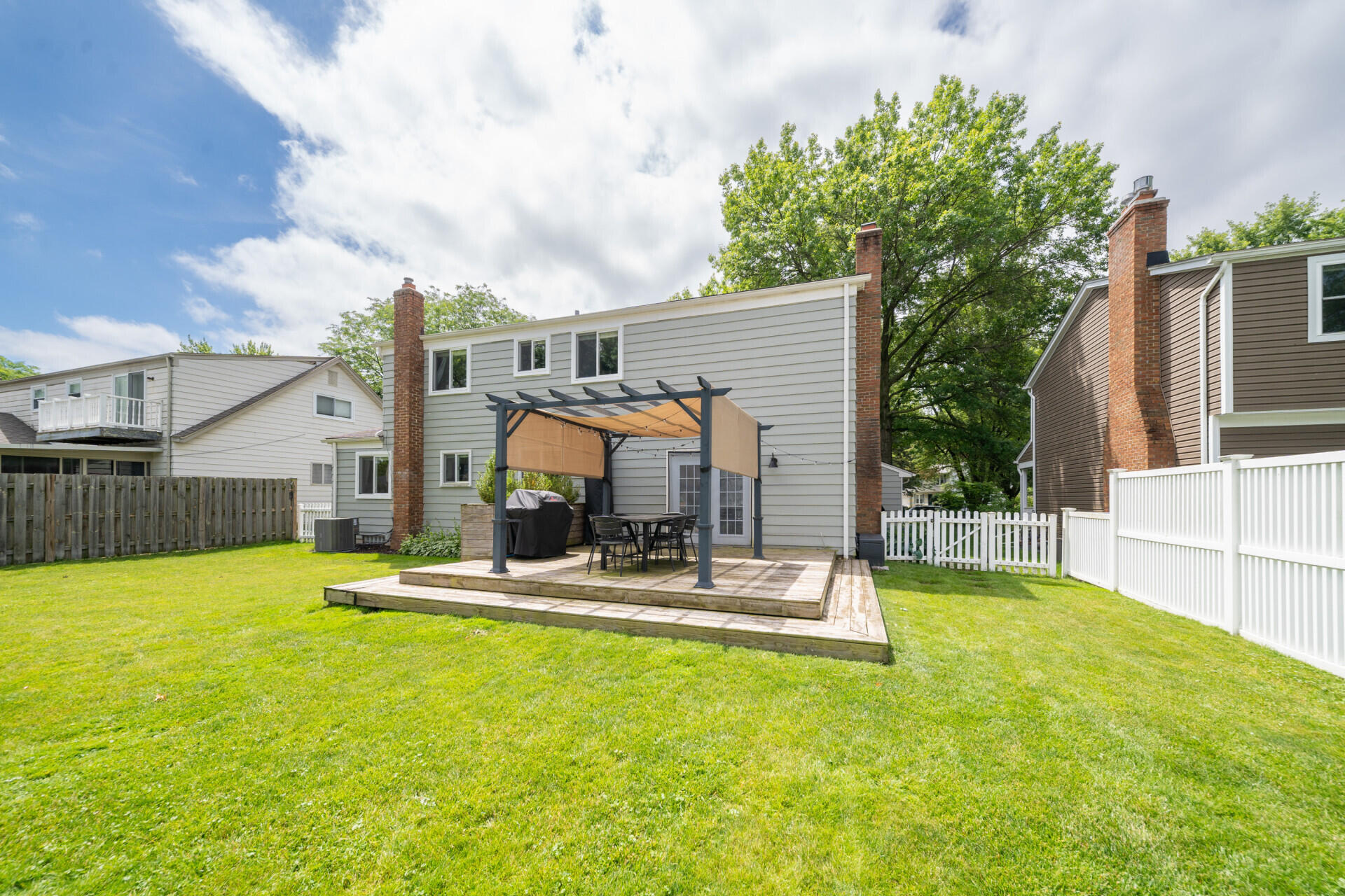 44442 Cape Cod Way
