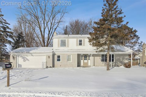 39735 Bonnie Court Clinton Charter Township MI 48038
