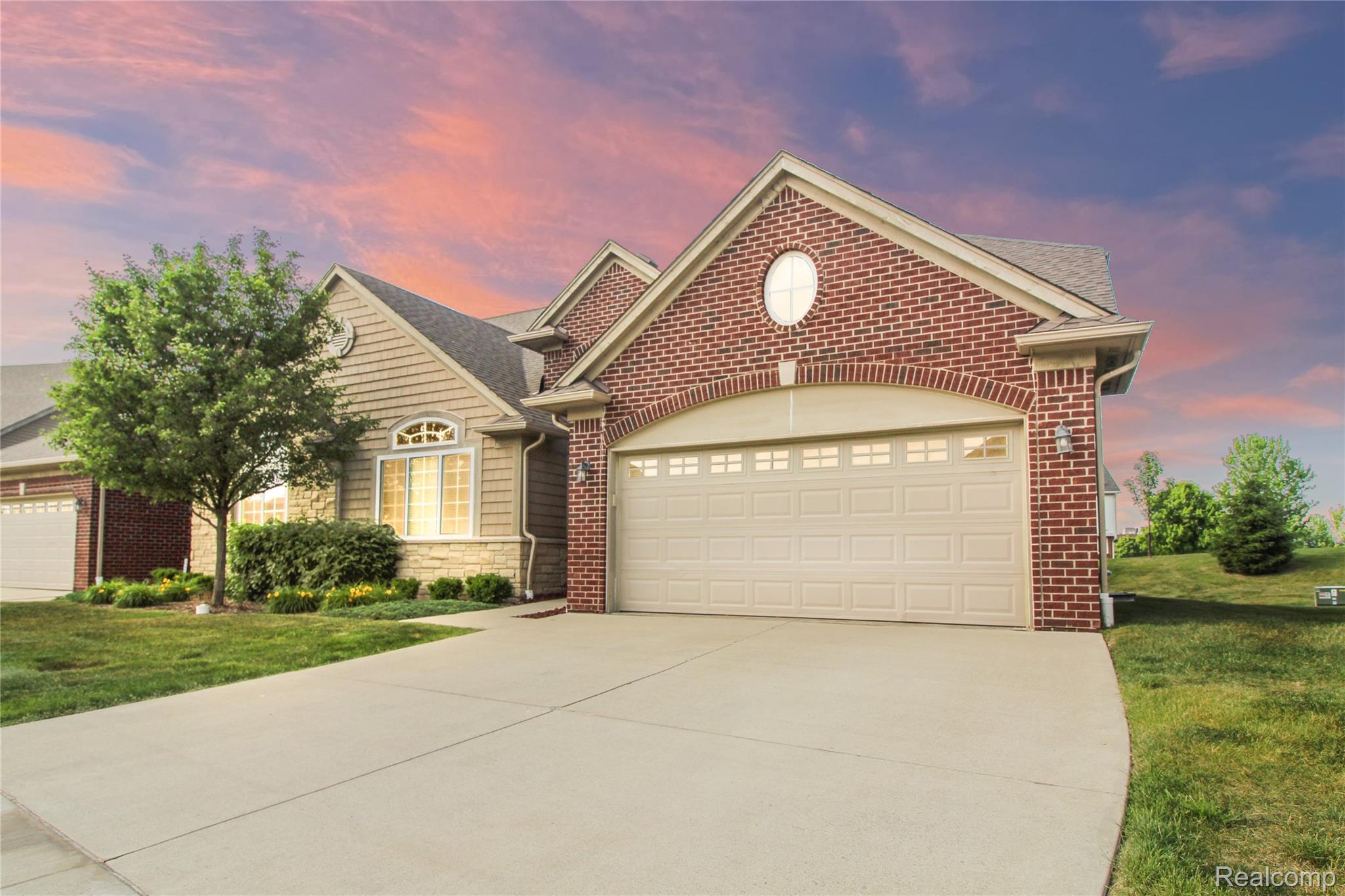 30475 Berghway Trail