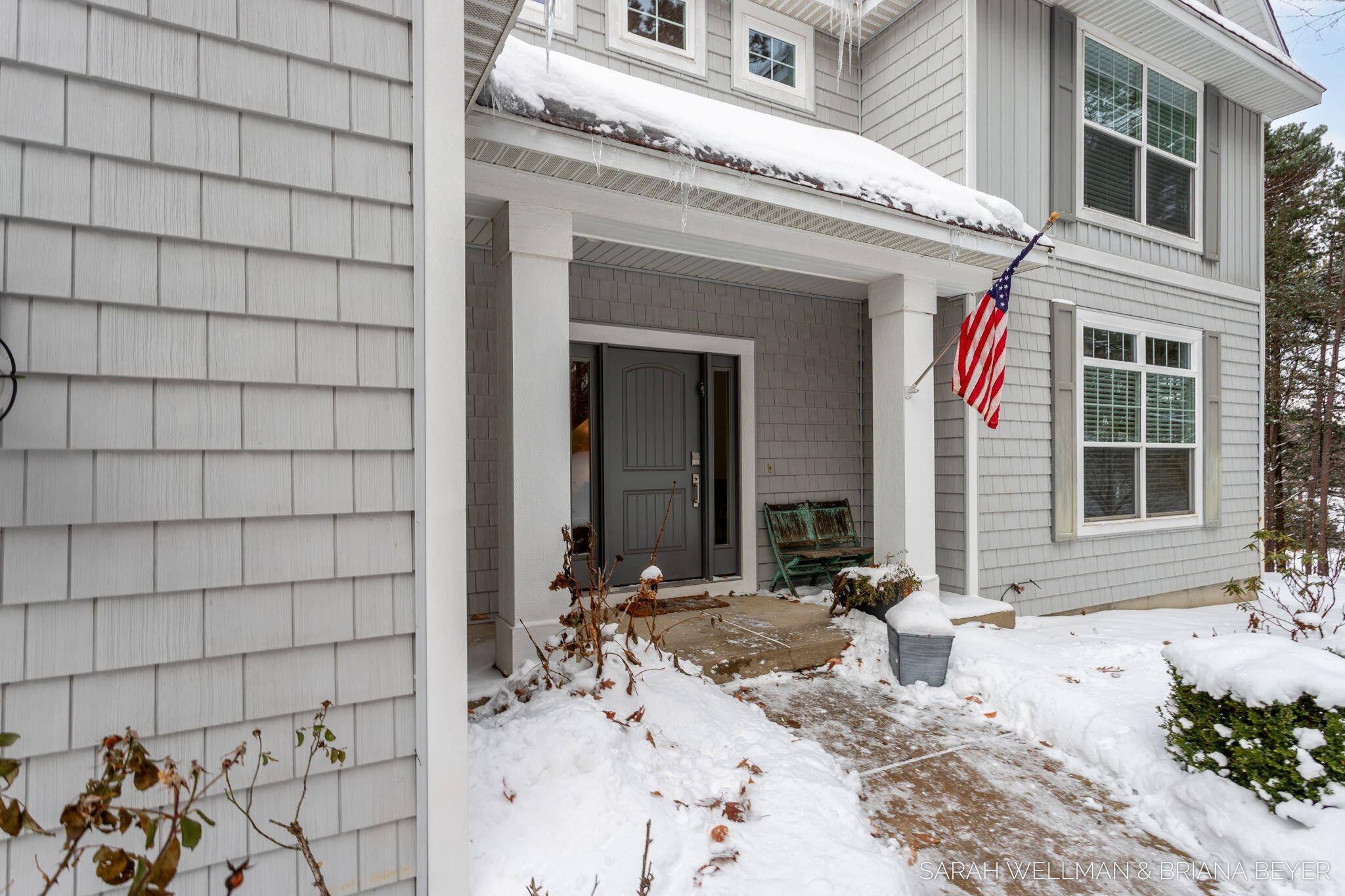 2009 W Lakewood Blvd