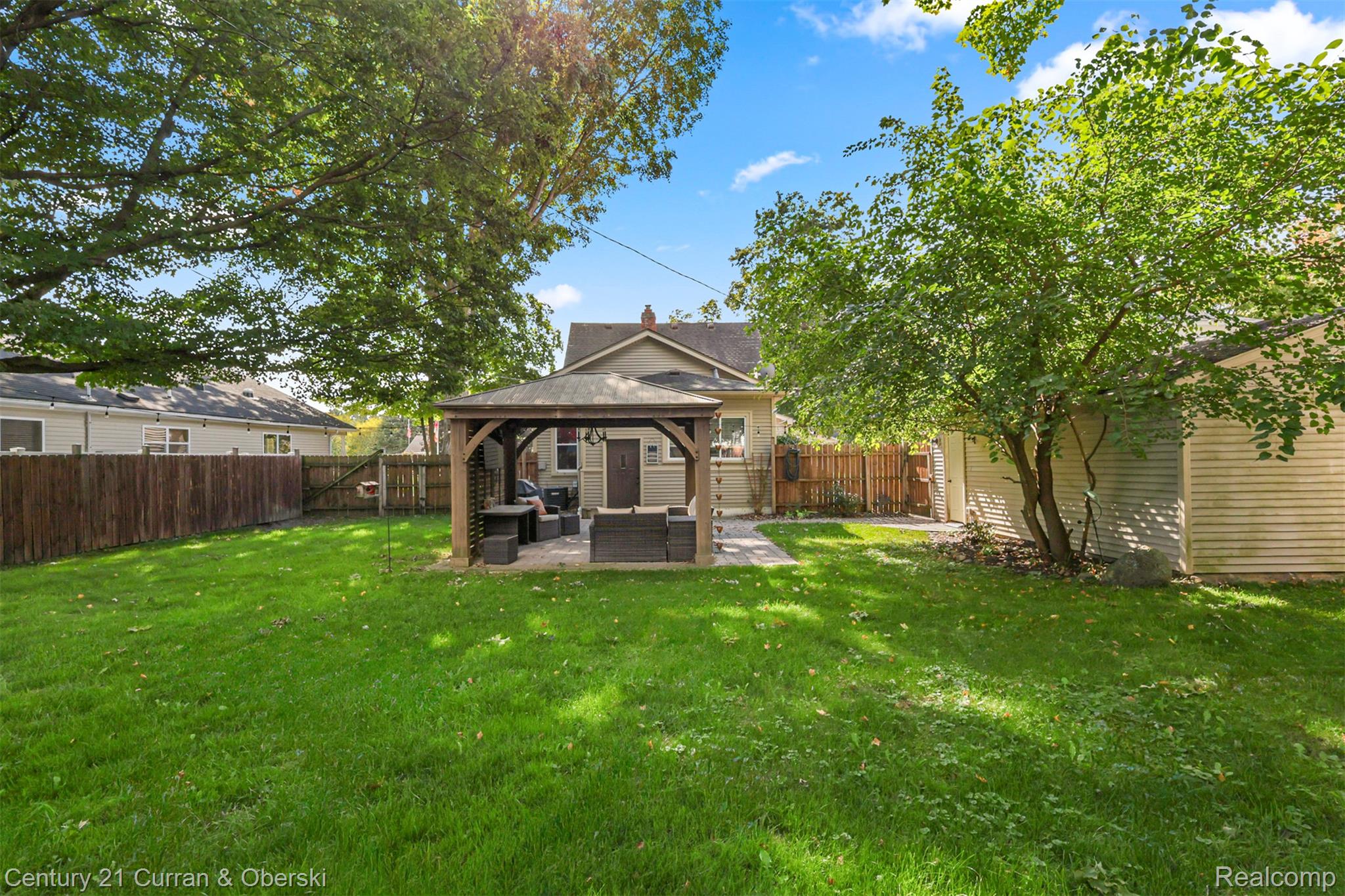 323 E Liberty Street