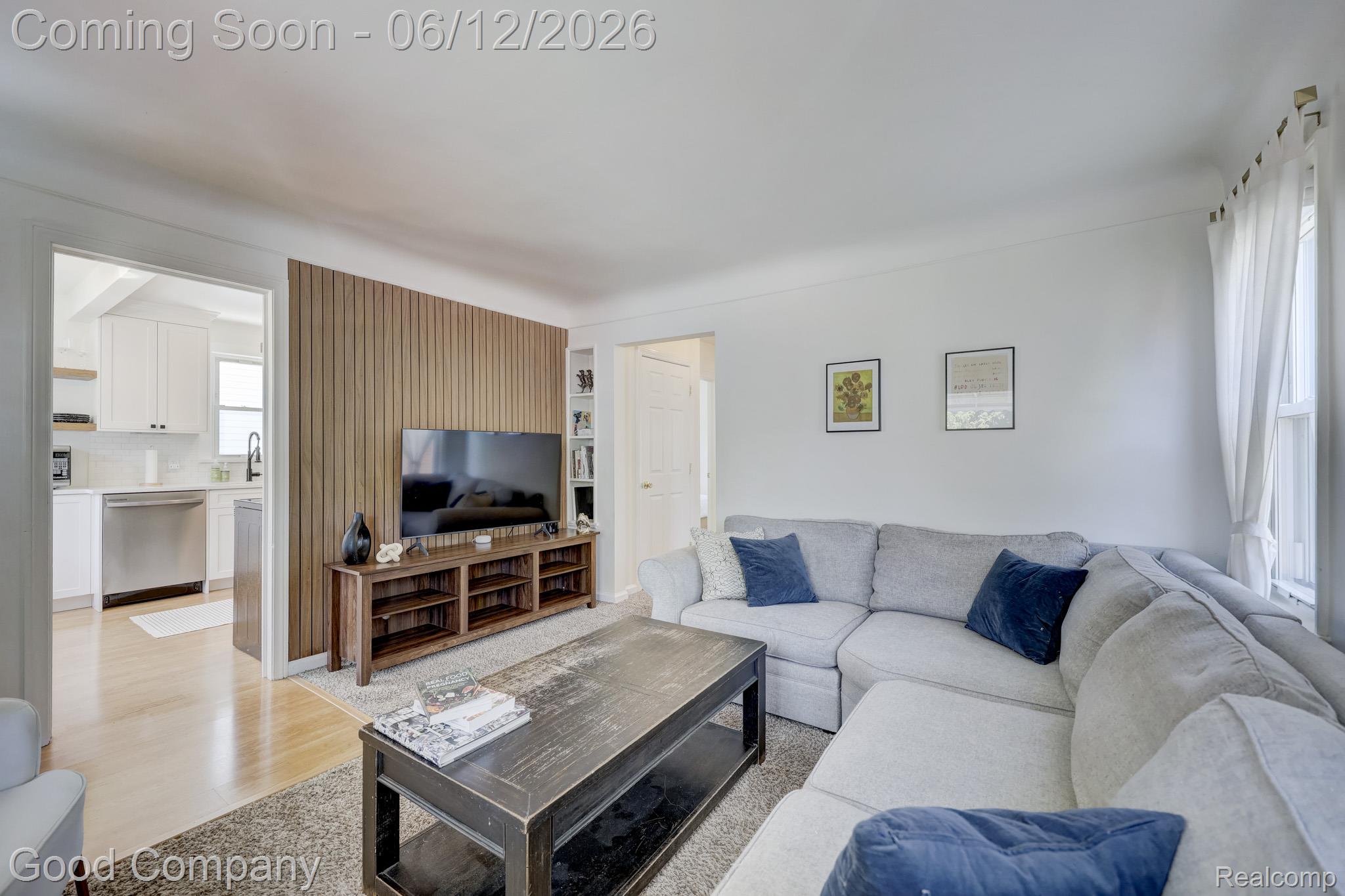 3907 Gardner Avenue