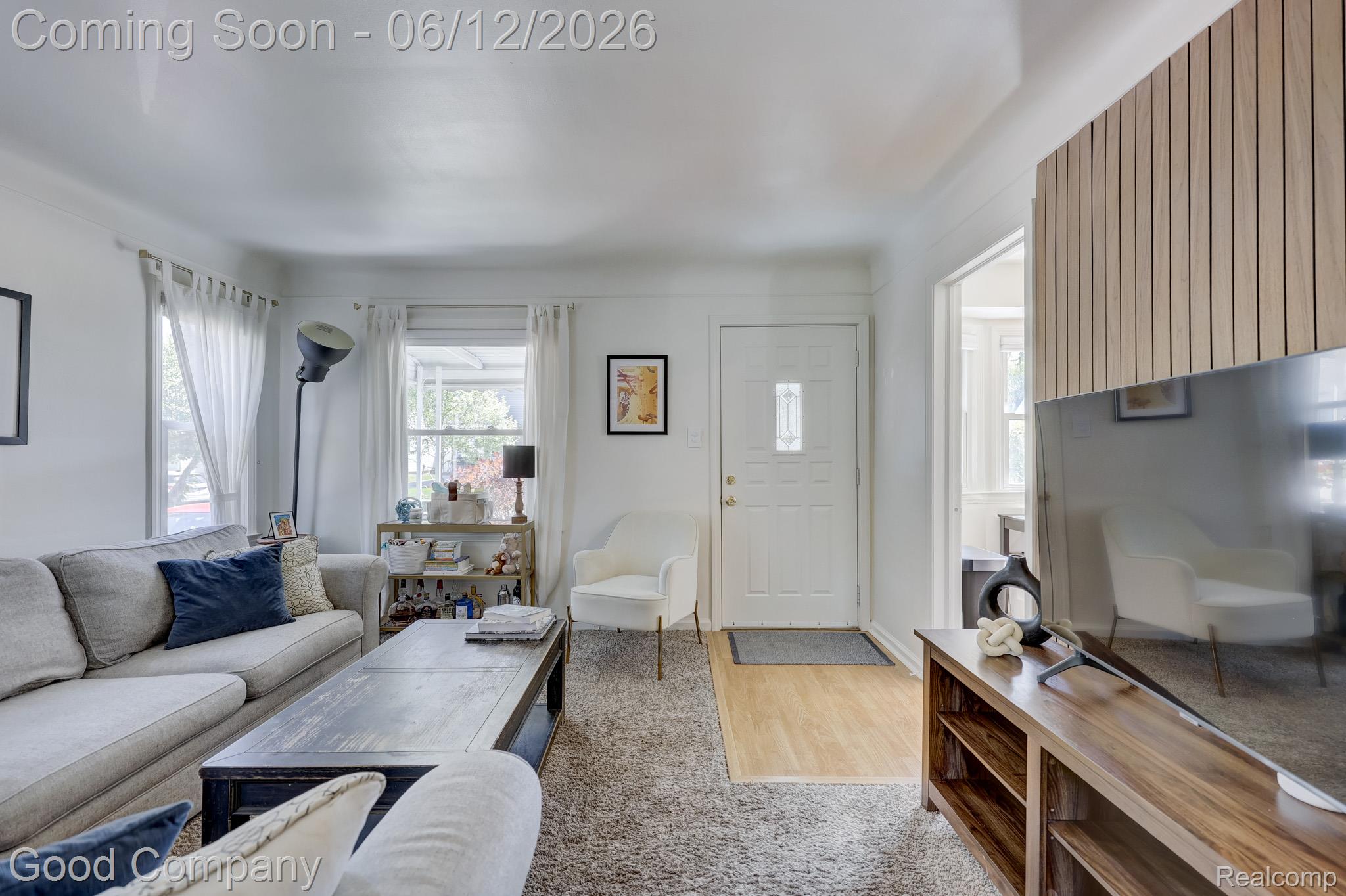 3907 Gardner Avenue