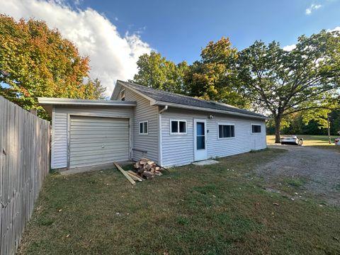 Photo of 457 S Burr Oak Road, Colon Village, MI 49040 (MLS # 68025051311)