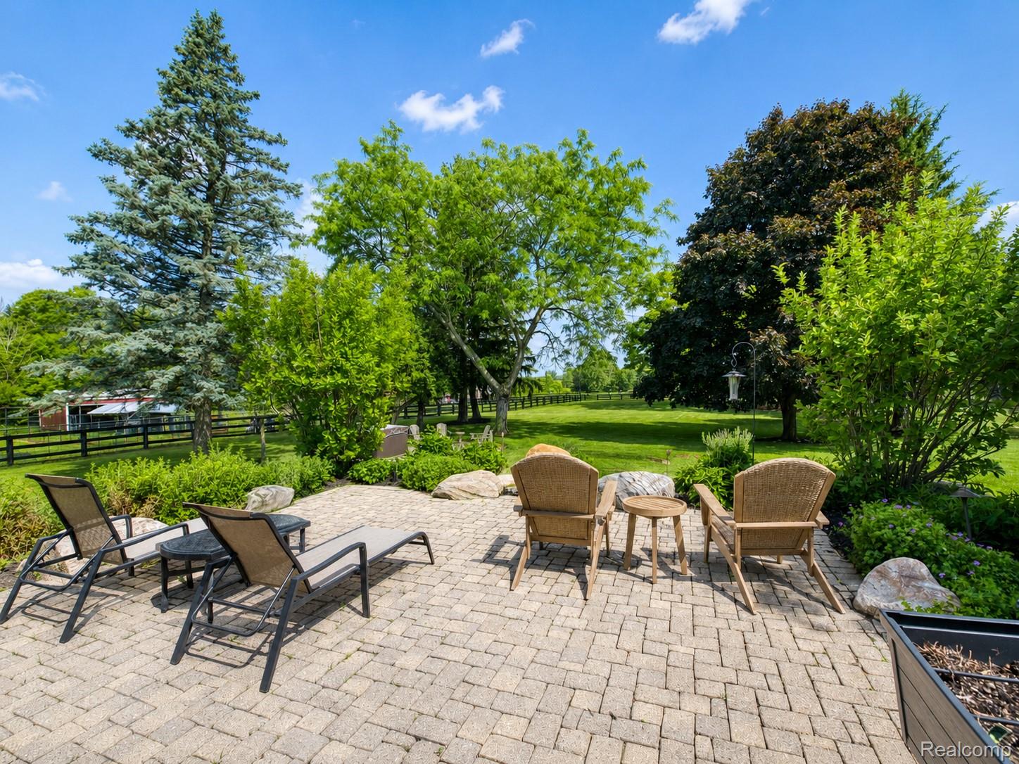 1310 Brauer Road