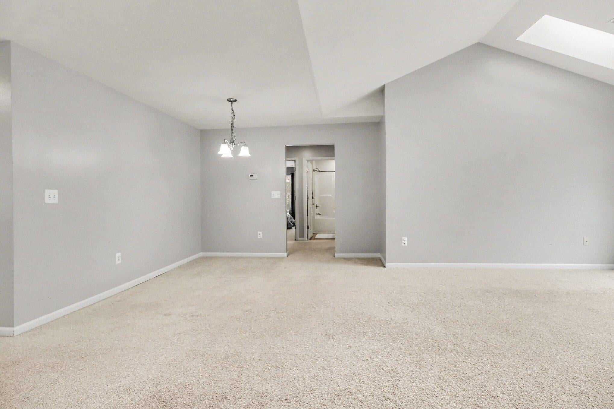 536 Boulderstone Lane
