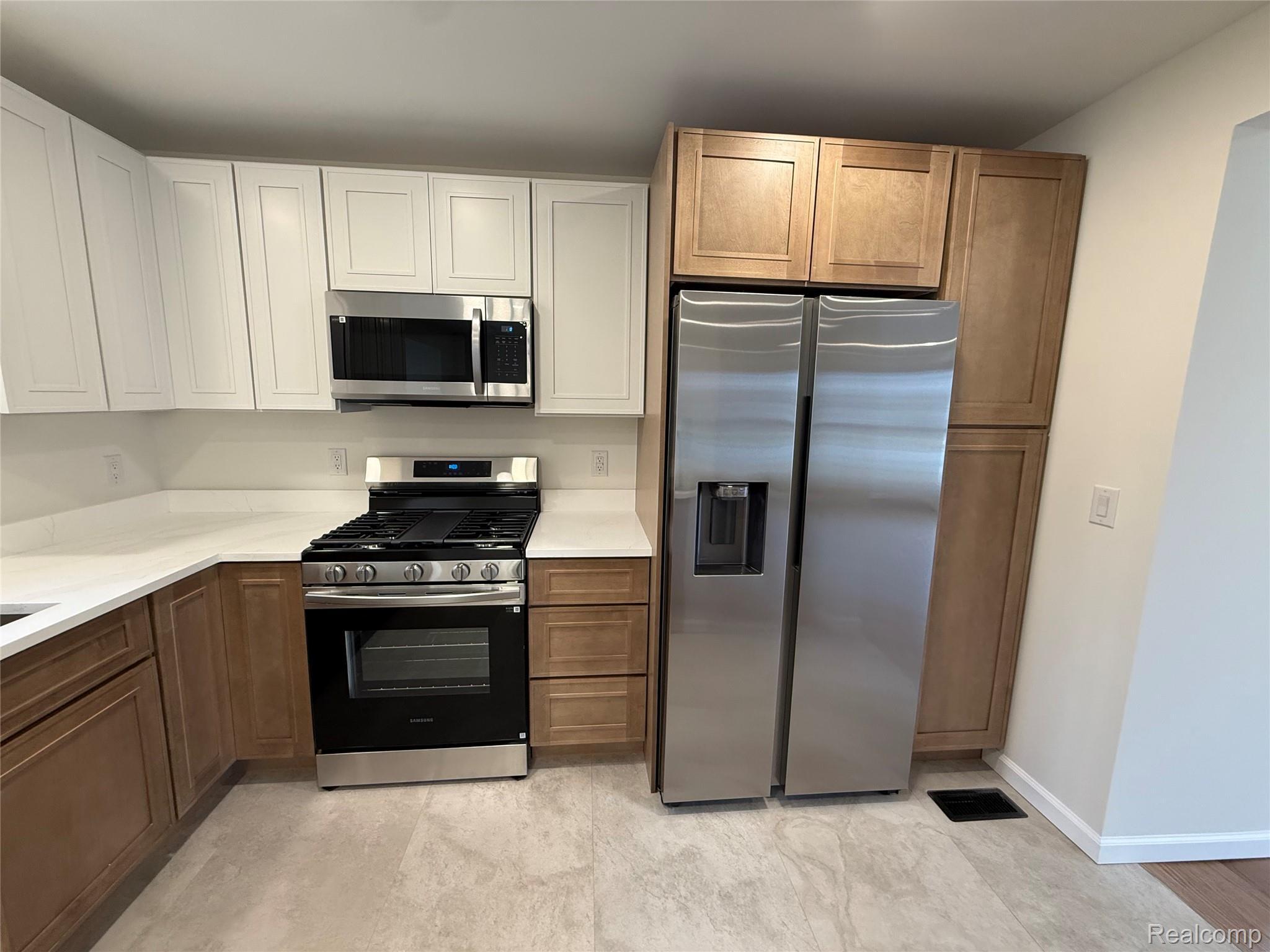 14070 Winchester Street