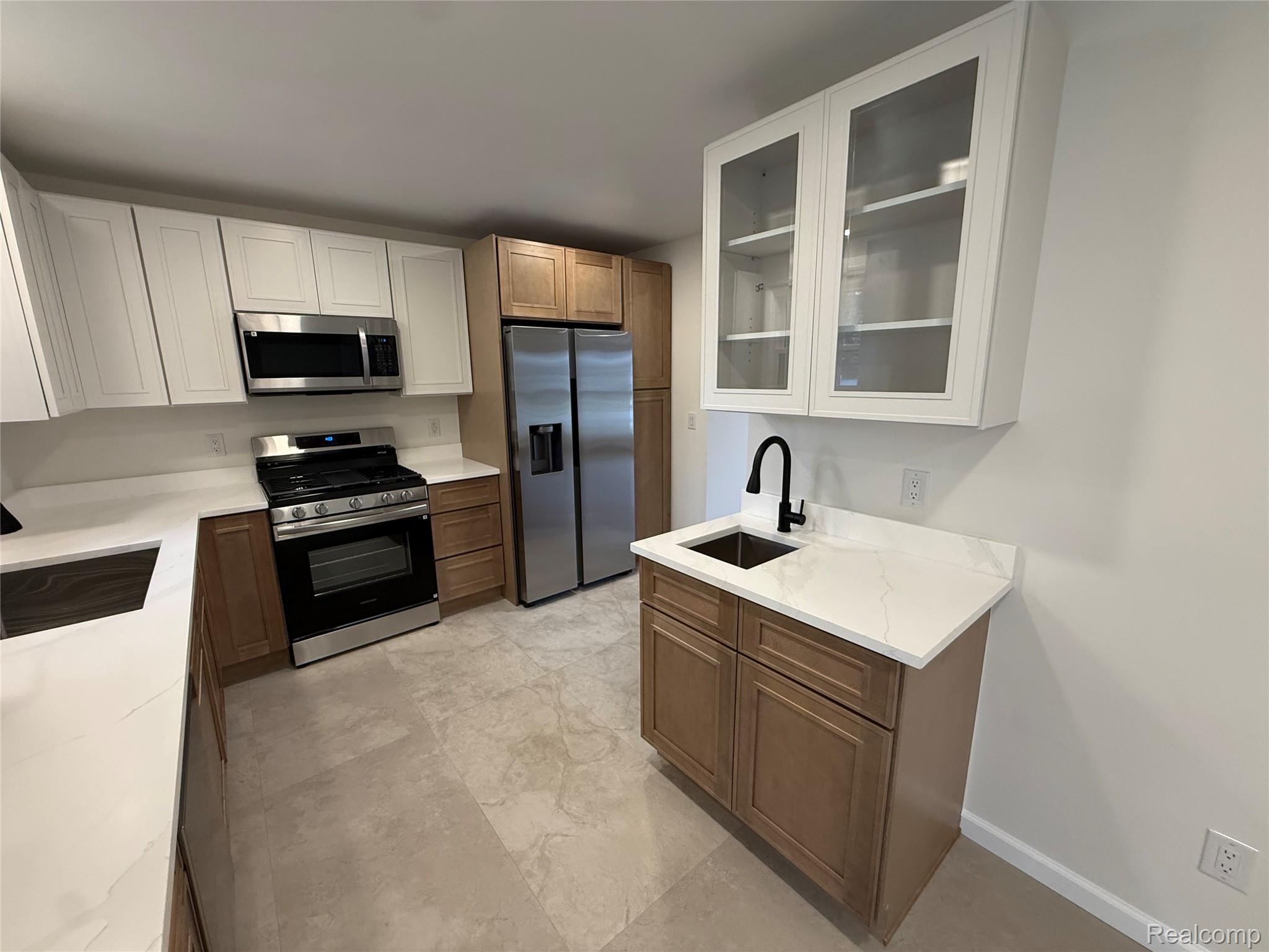 14070 Winchester Street