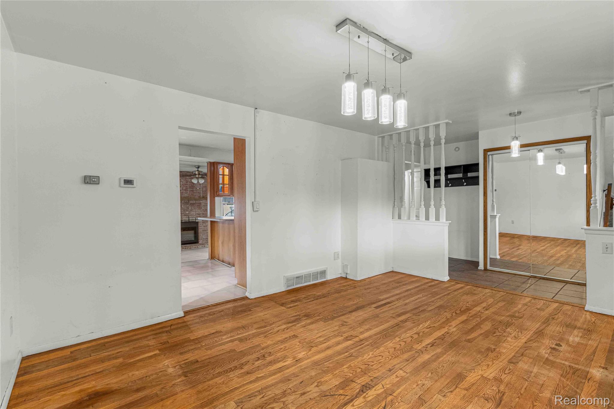 35906 Somerset Street