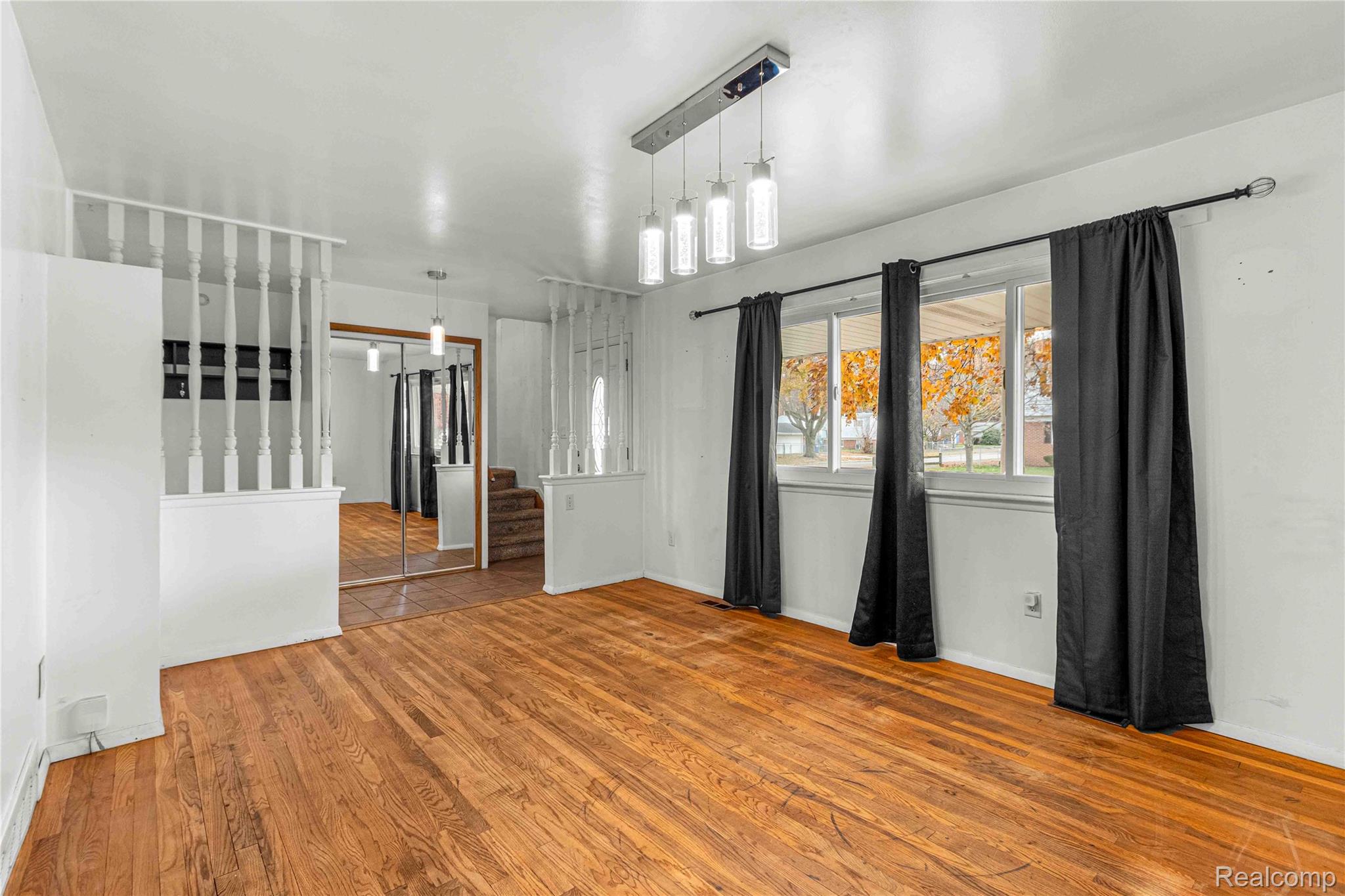 35906 Somerset Street