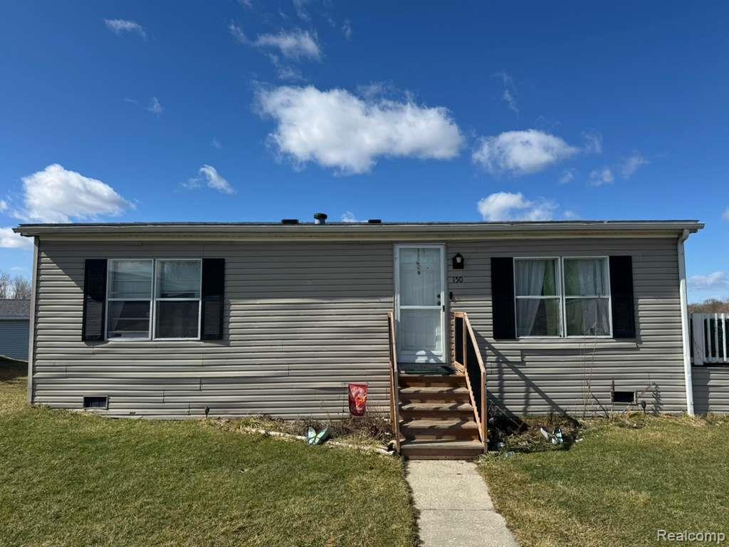 150 Chestnut Circle West