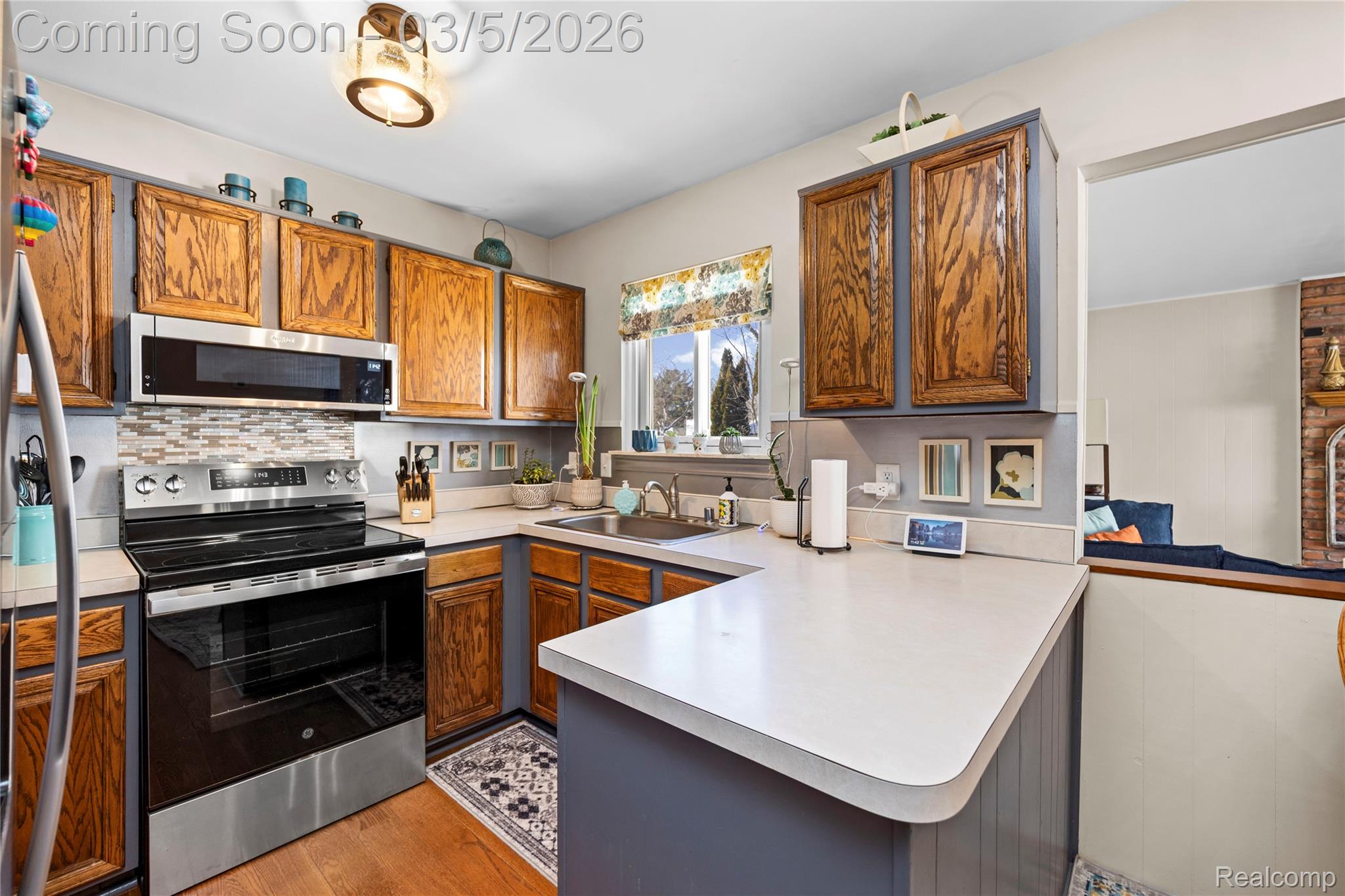 1999 Windingway Drive