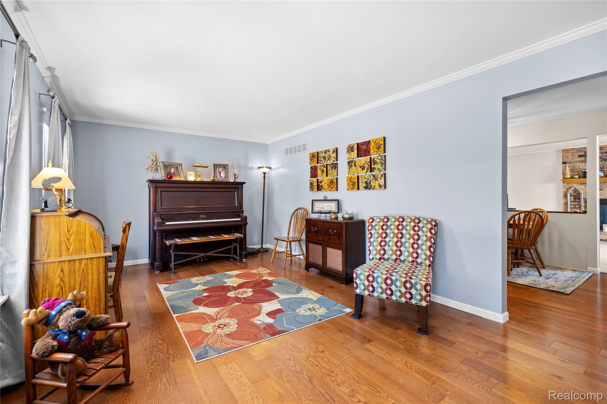 1999 Windingway Drive