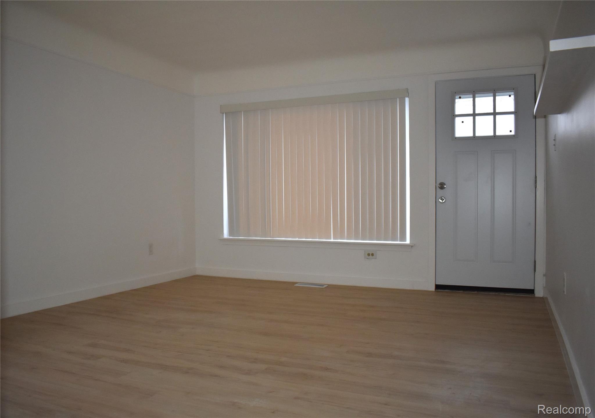 28095 Selkirk Street