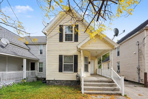Photo of 850 Lafayette Avenue NE, Grand Rapids City, MI 49503 (MLS # 65026056055)