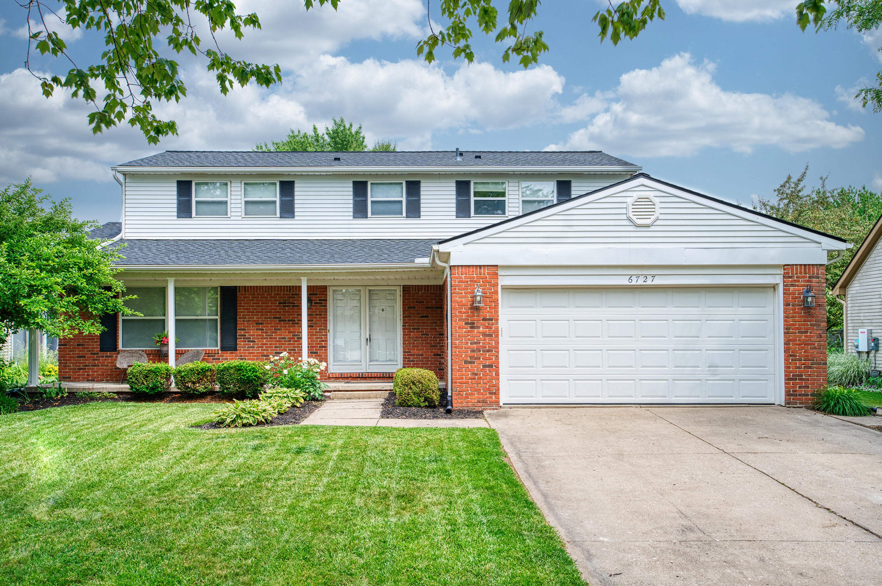 6727 Robison Lane