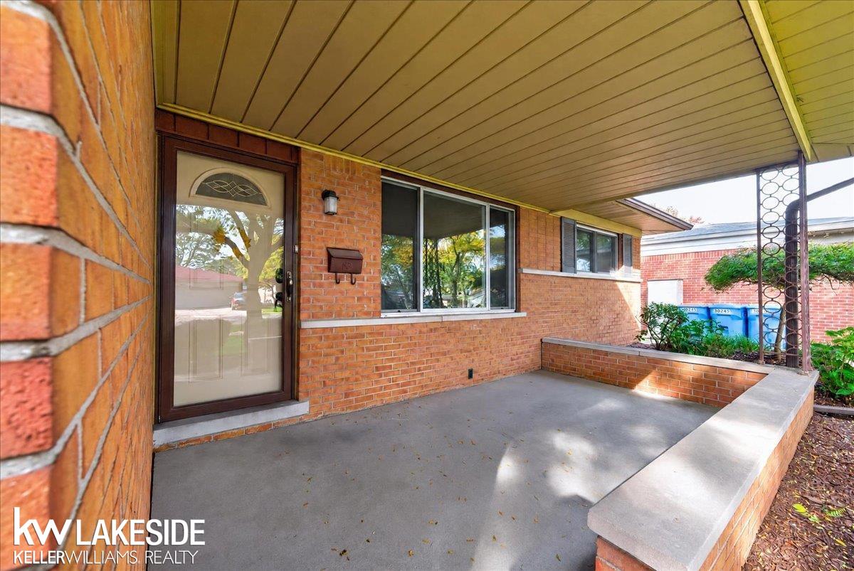 30233 Sharon Lane