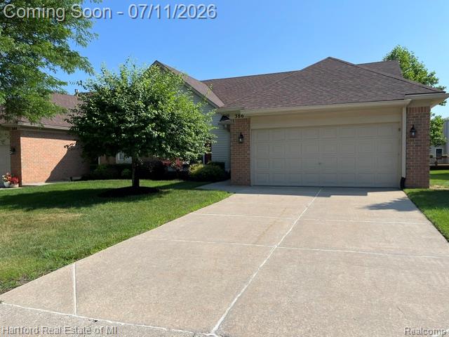386 N Oak Drive