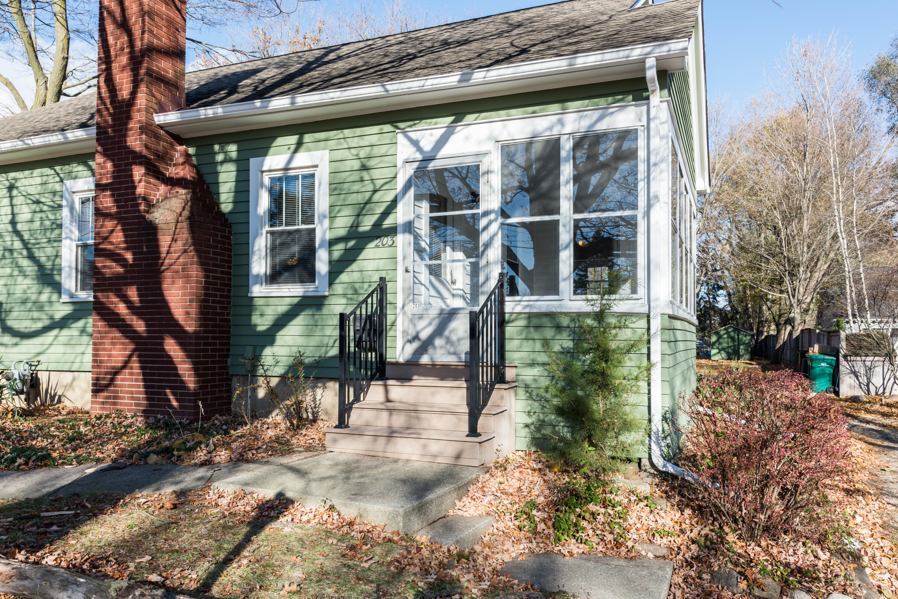 203 S Ann Arbor Street