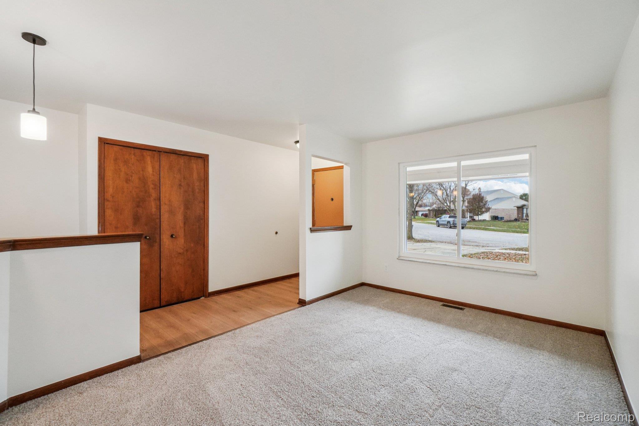 37076 Evergreen Drive