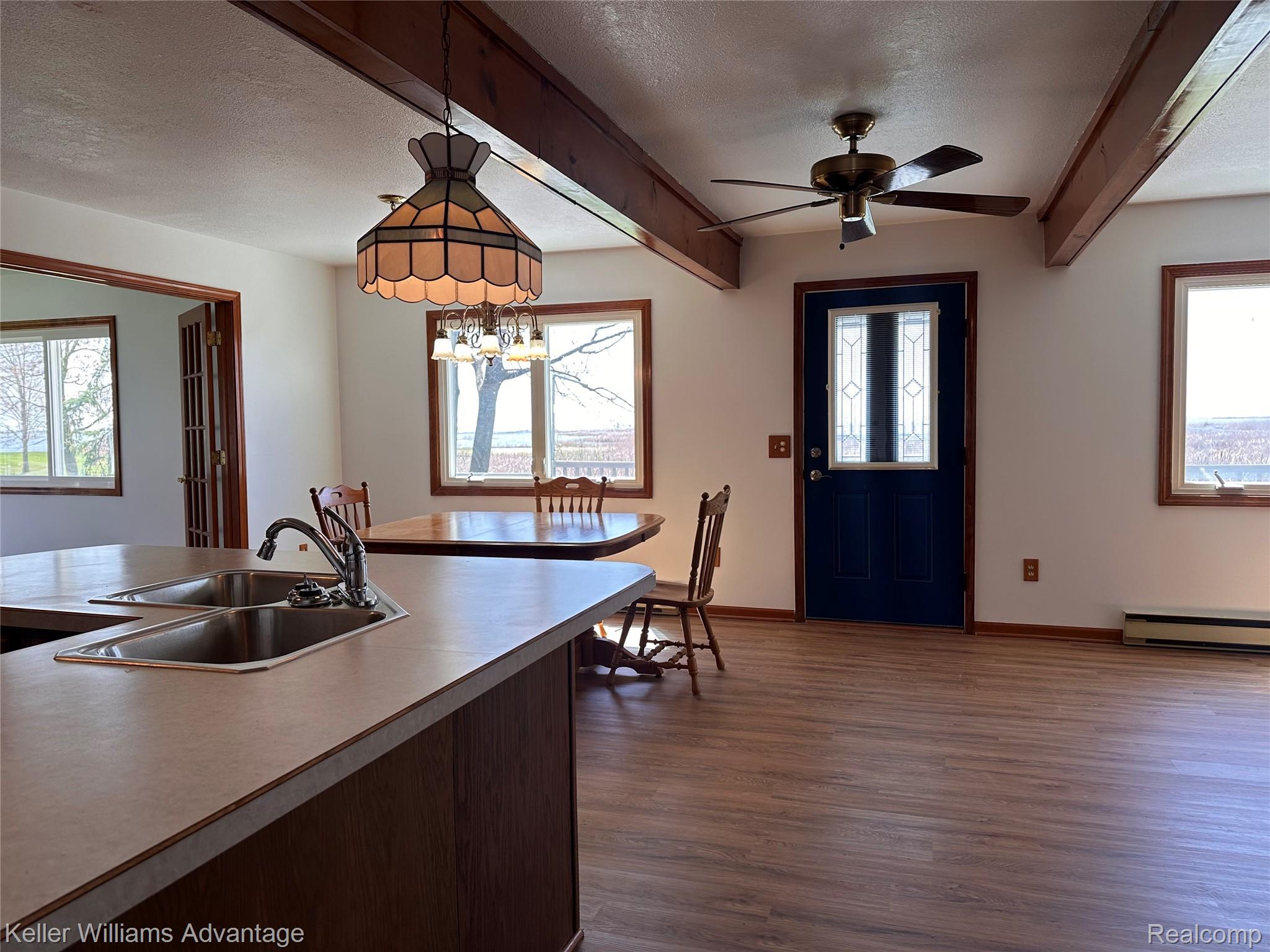 2800 E Booth Road