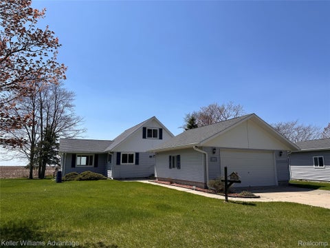 Photo for 2800 E Booth Road