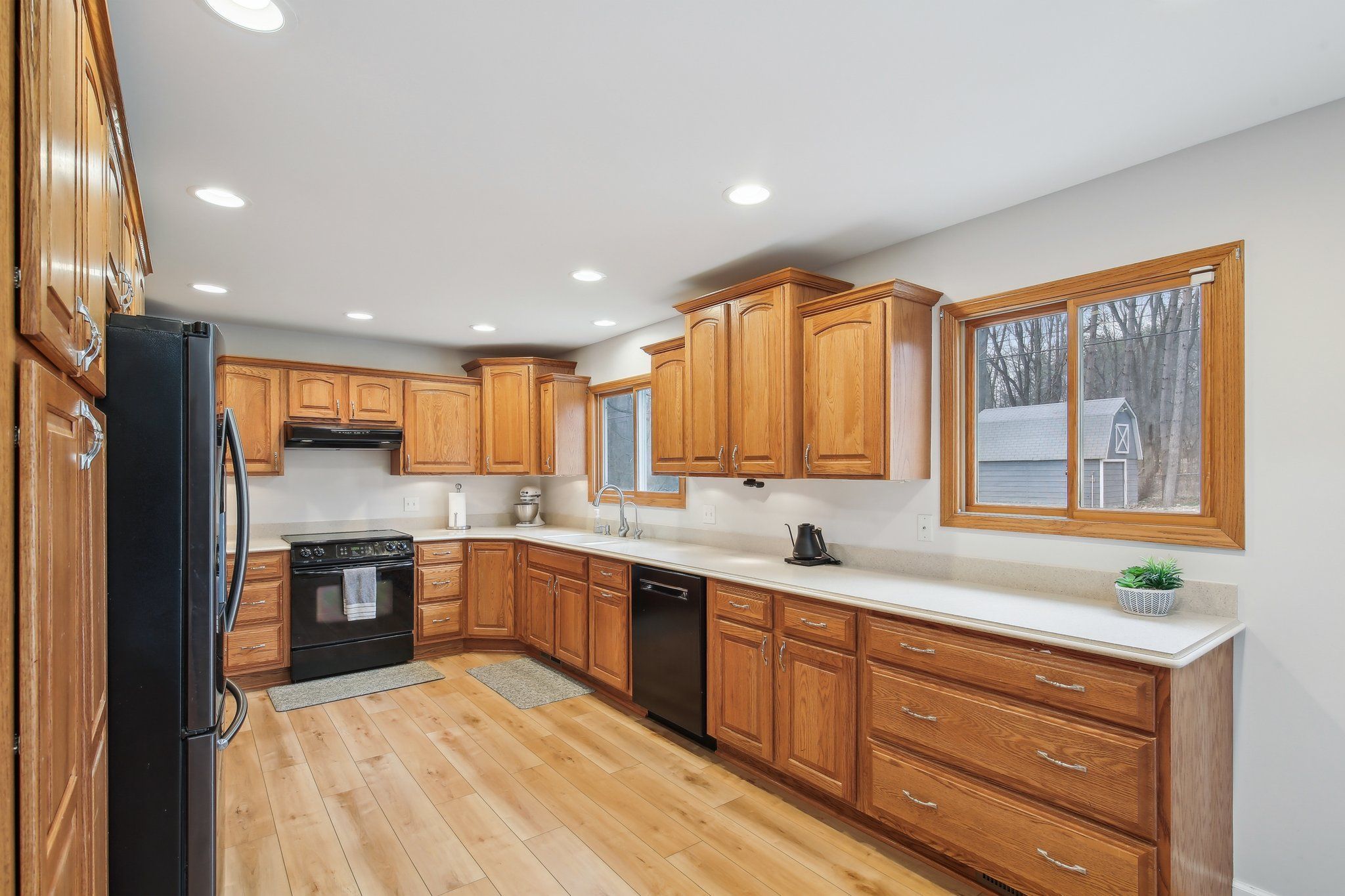 2286 COLE Road