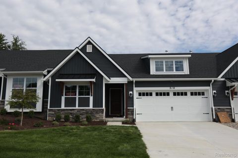 1044 CAMELLIA Circle 45 Marion Township MI 48843