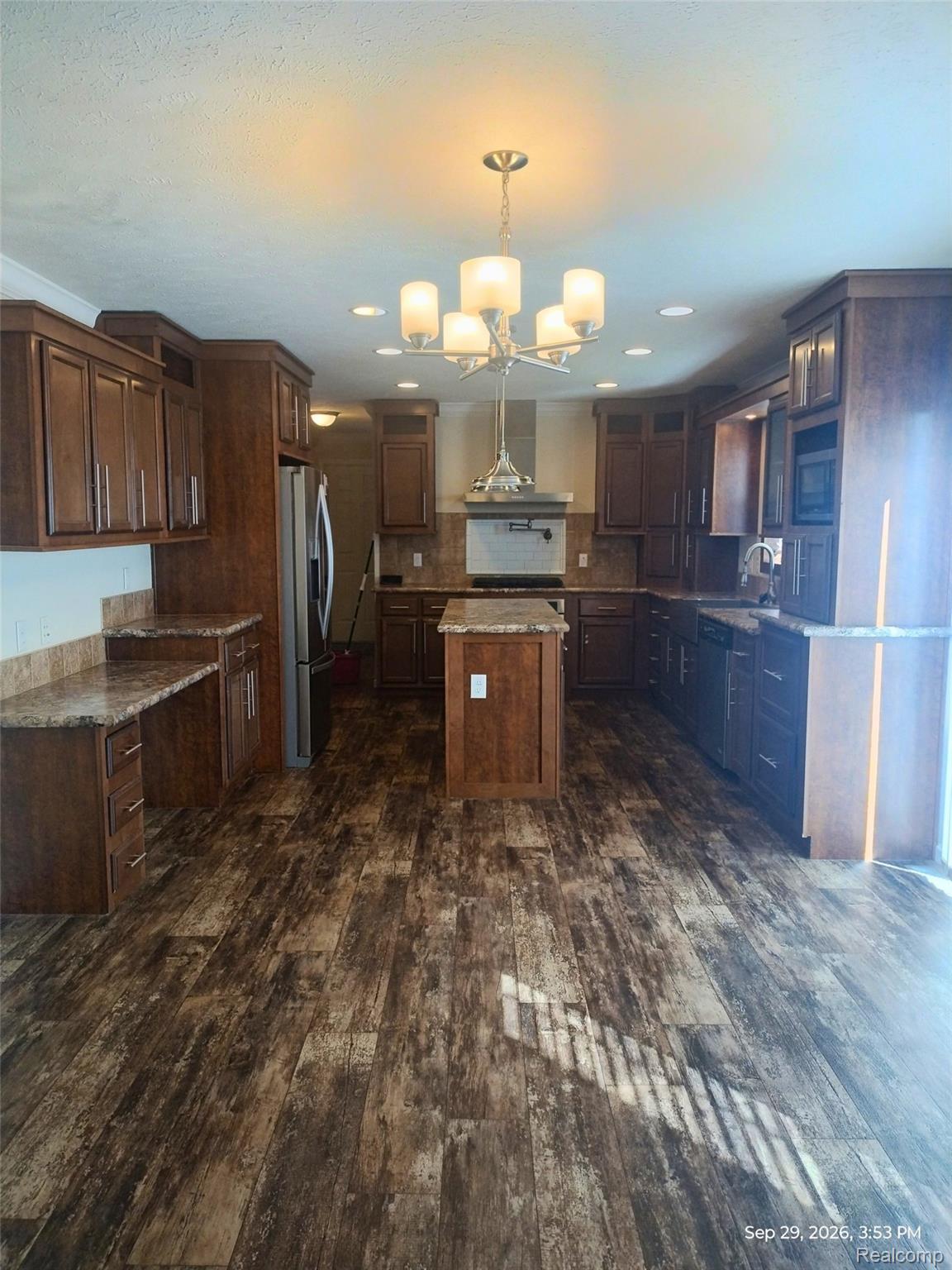 11184 Juniper Ridge Court