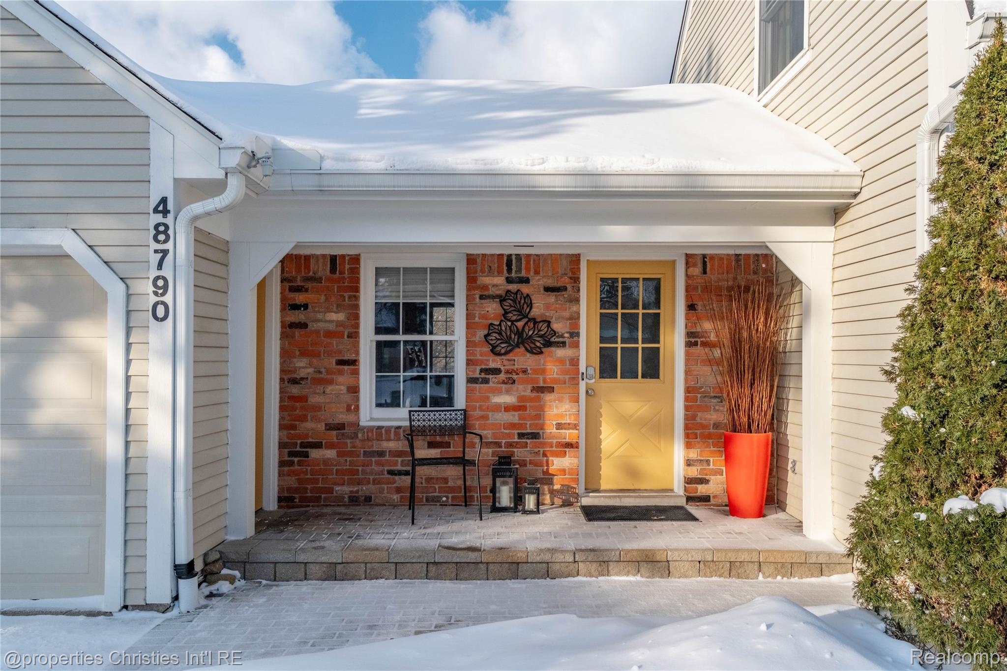 48790 Pinehill Drive