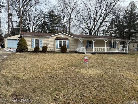 22160 AVERHILL Street Farmington Hills City MI 48336