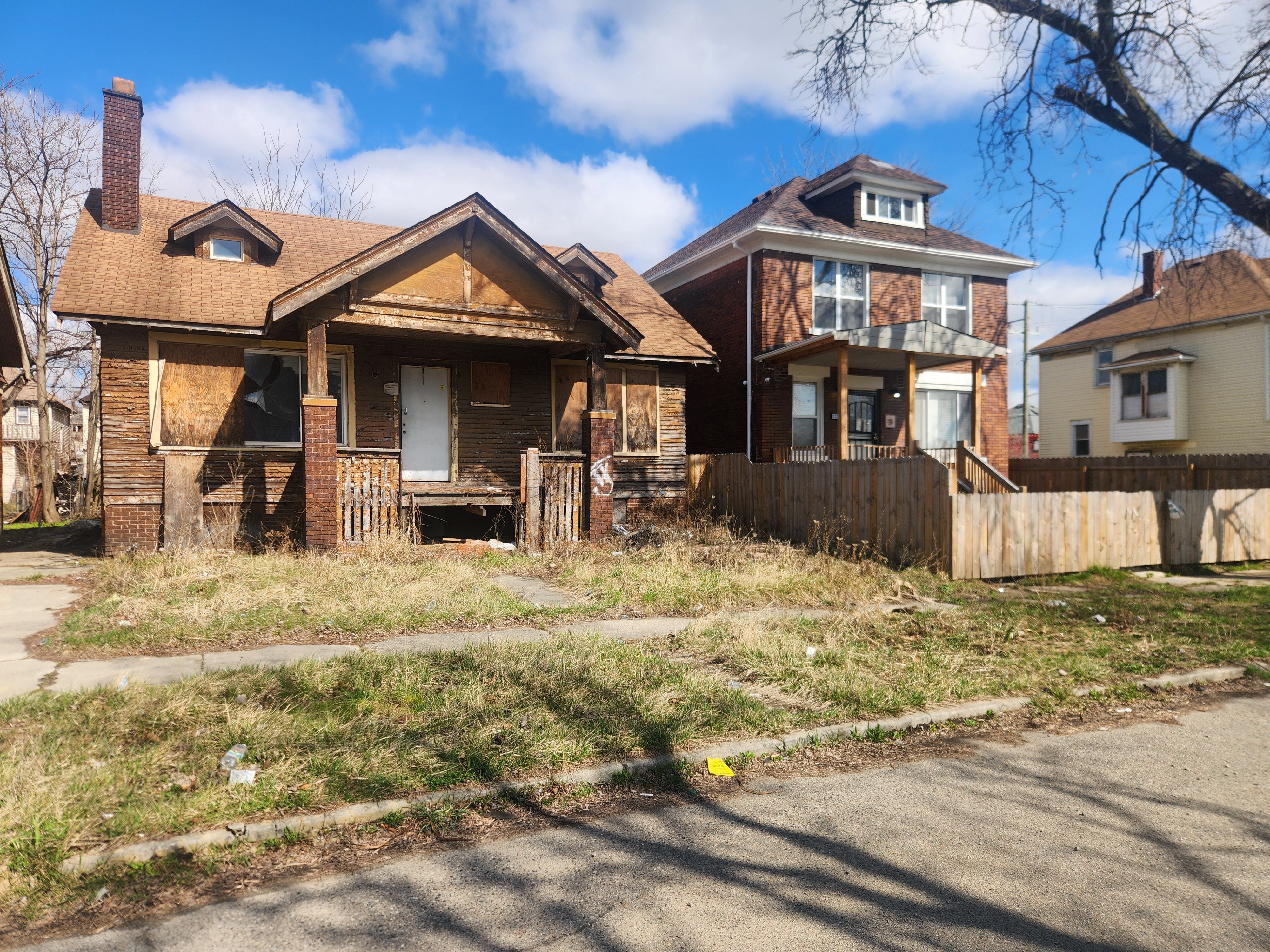 3226 COLUMBUS Street