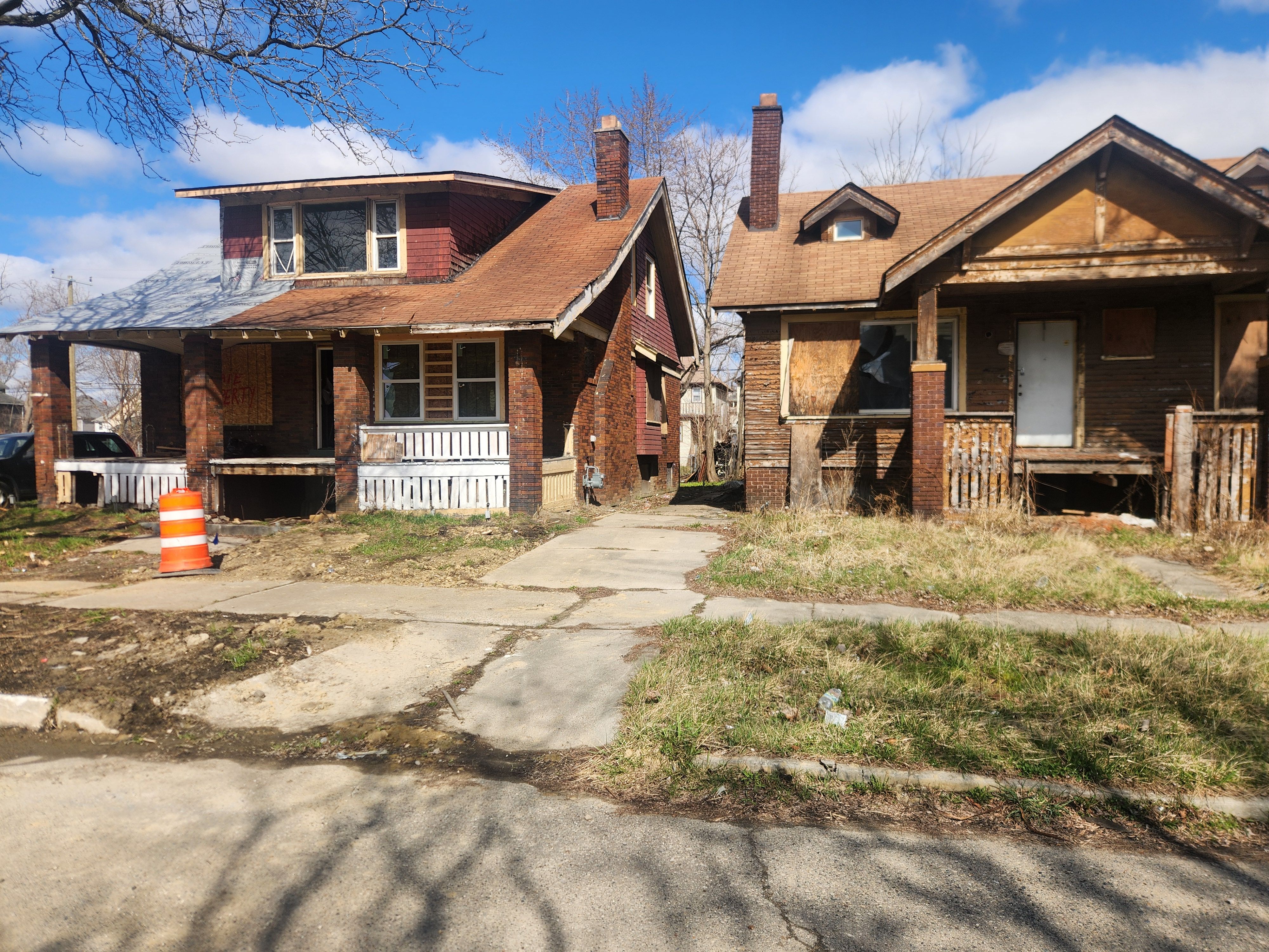3226 COLUMBUS Street