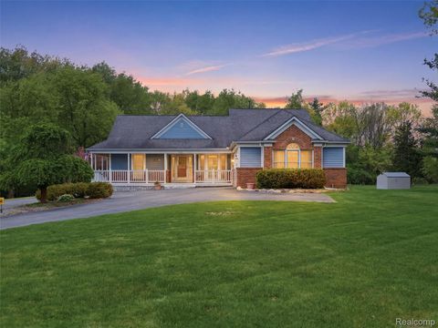 3368 Mill Lake Road Orion Charter Township MI 48360