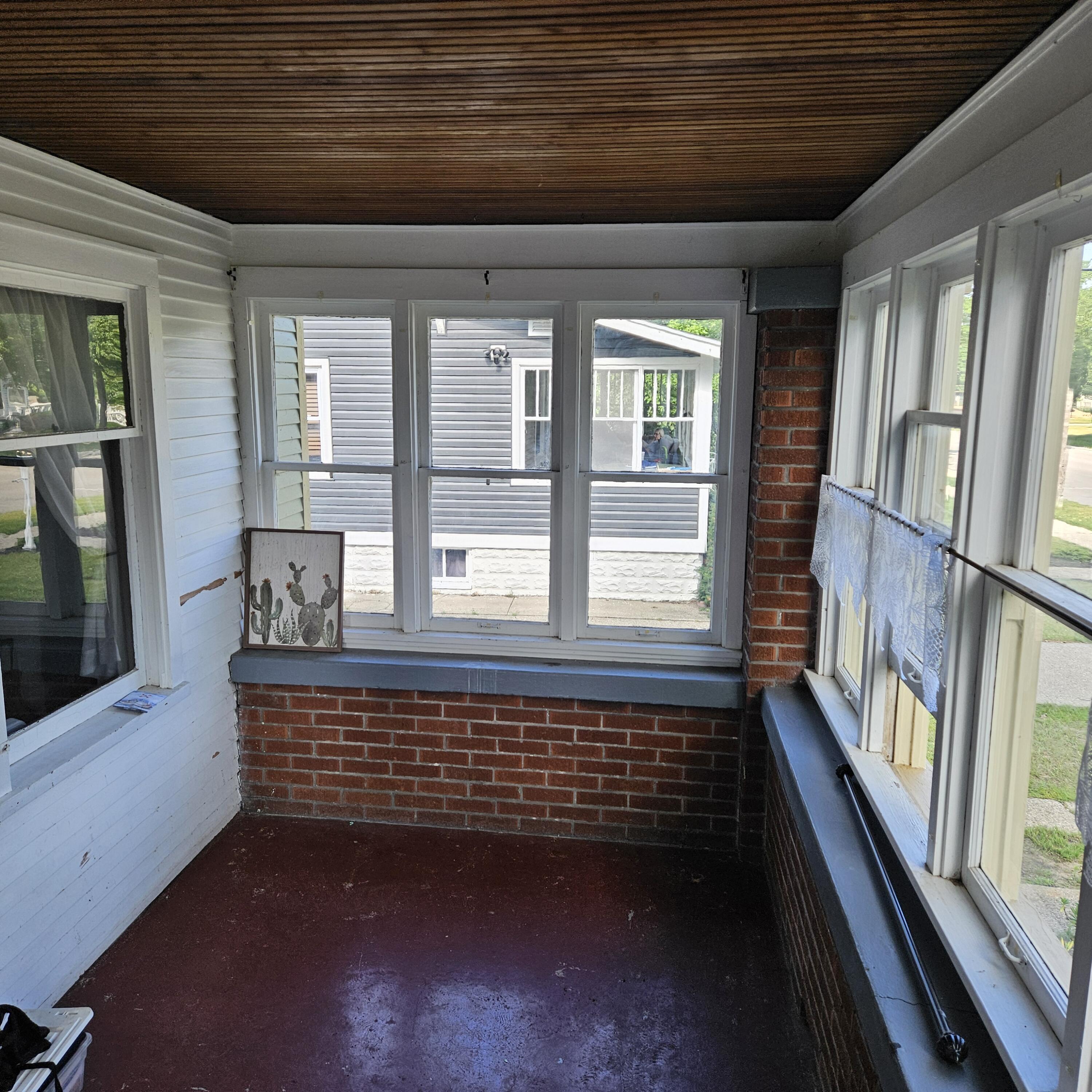 516 E Exchange Street