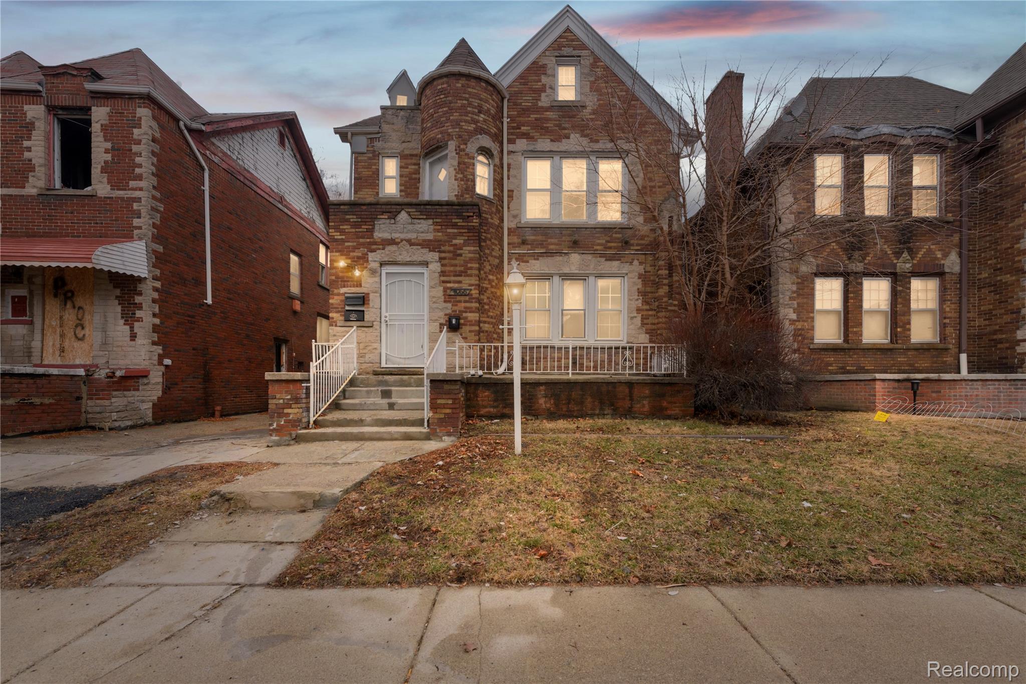 4066 Tyler Street