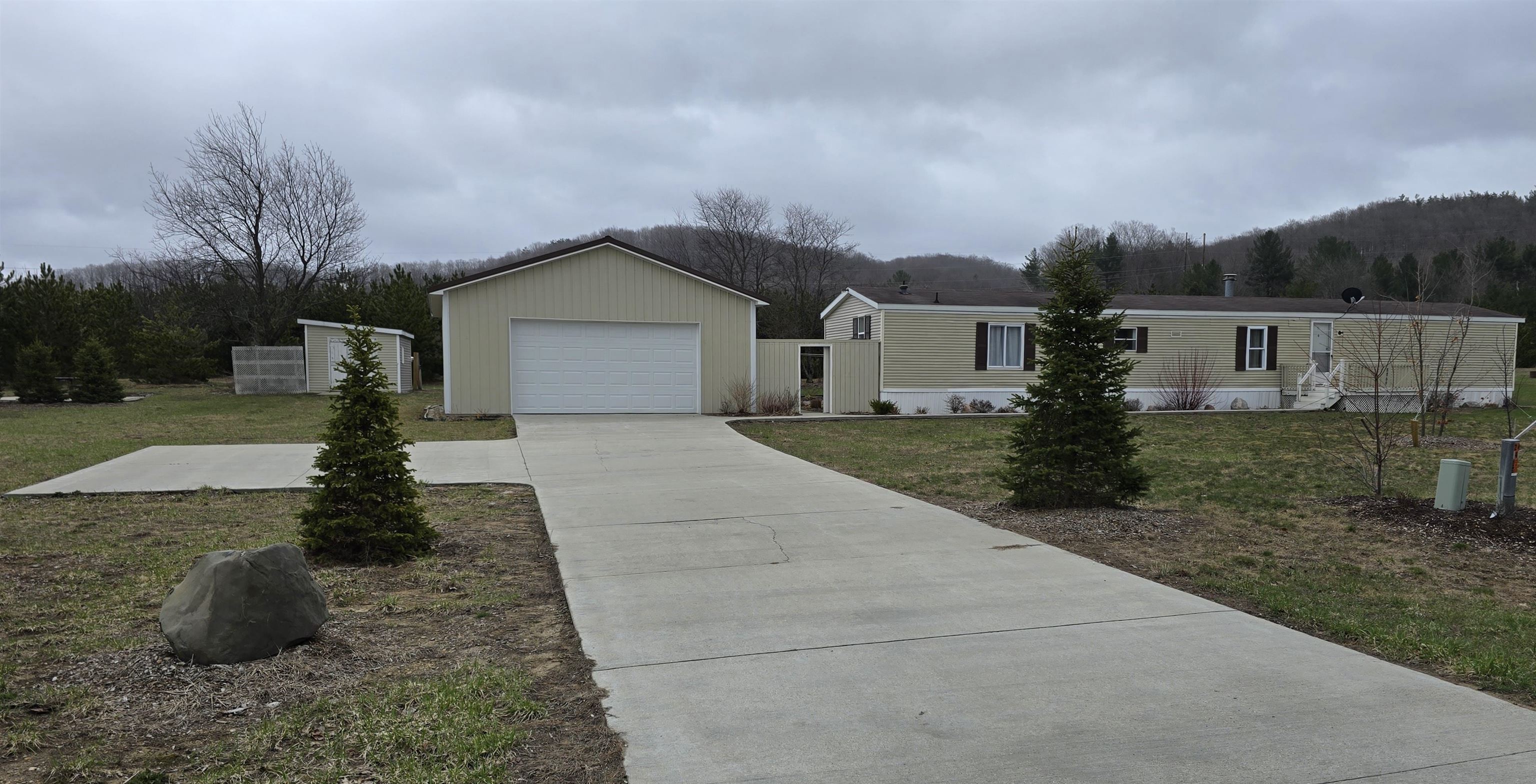 8869 Townview Drive