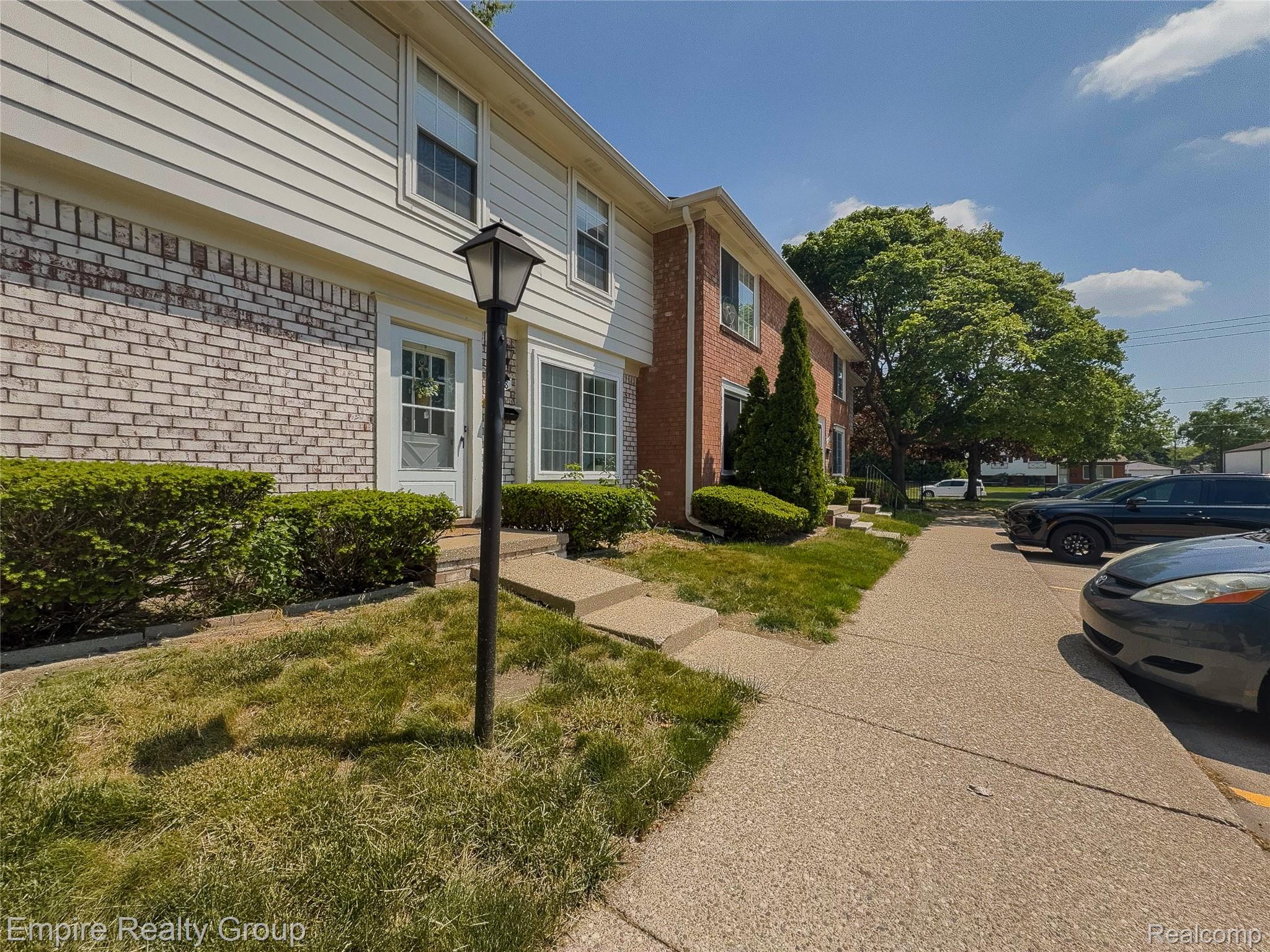 3002 Seaton Circuit N