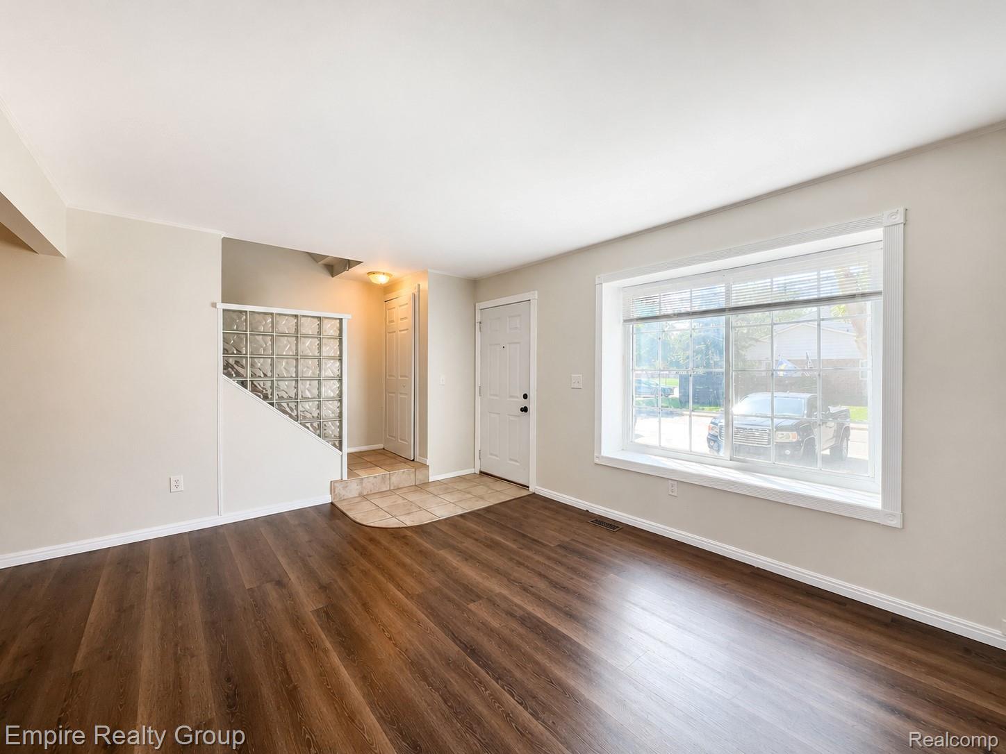 3002 Seaton Circuit N