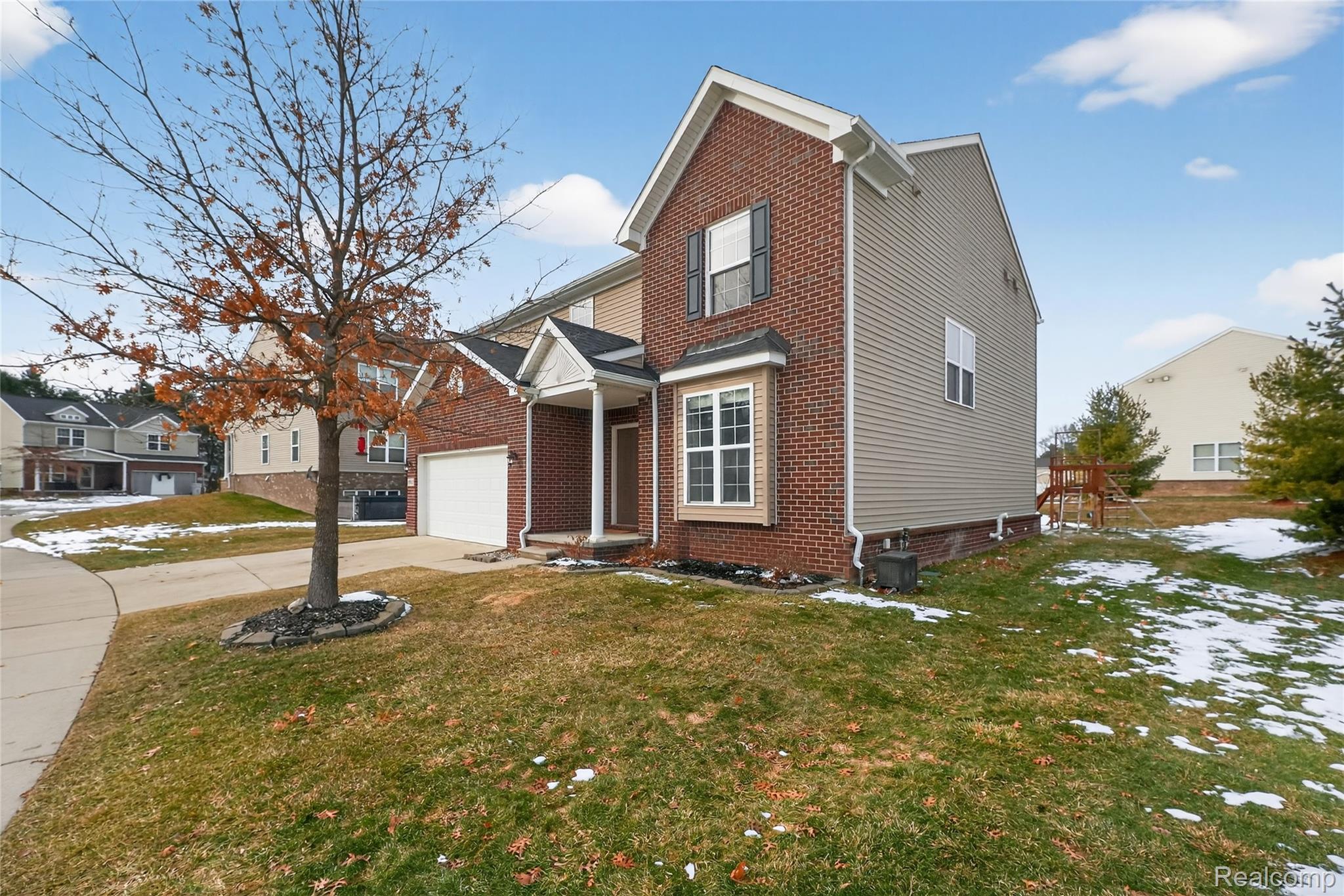 59684 Twin Pines Drive