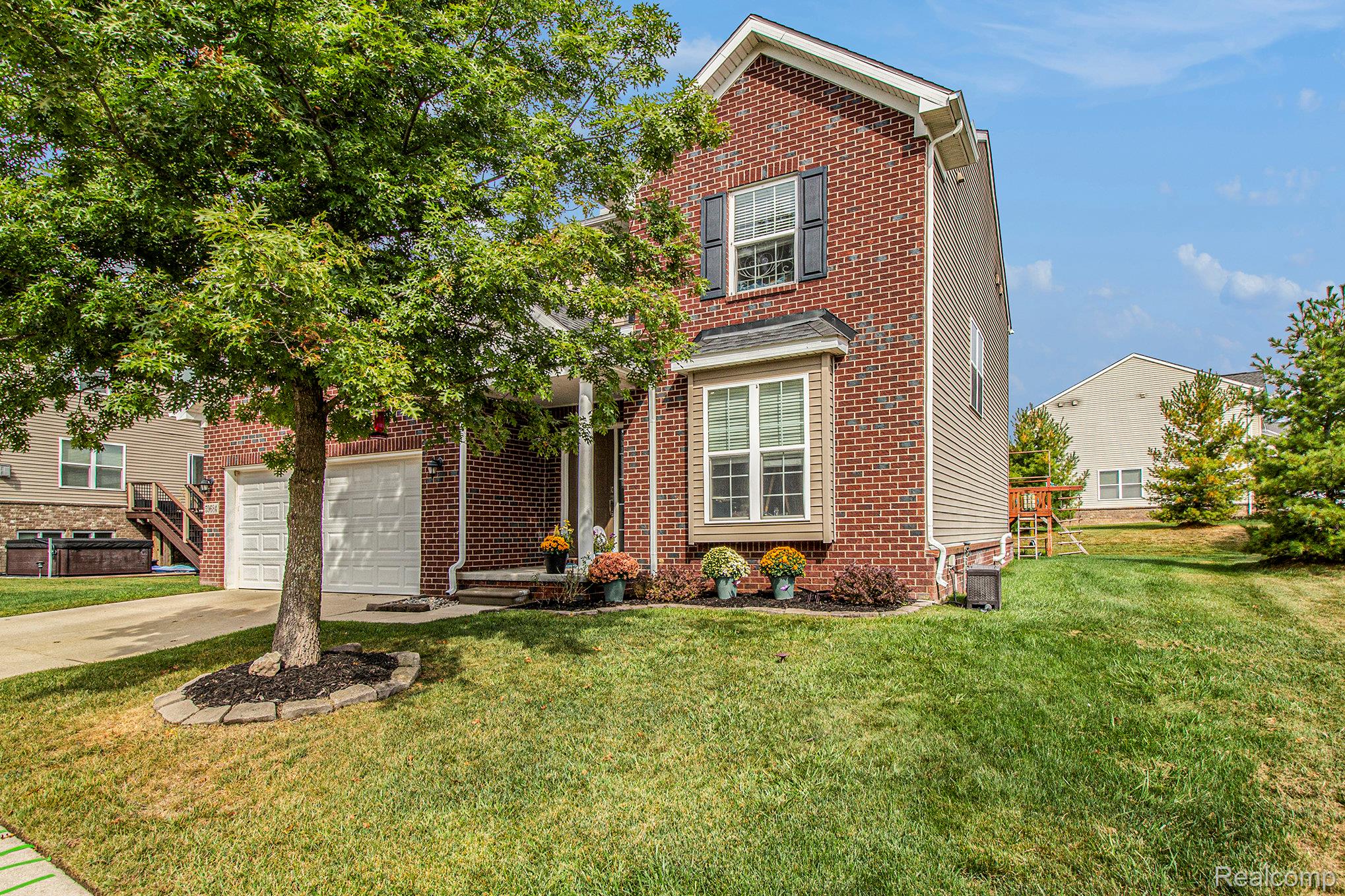 59684 Twin Pines Drive